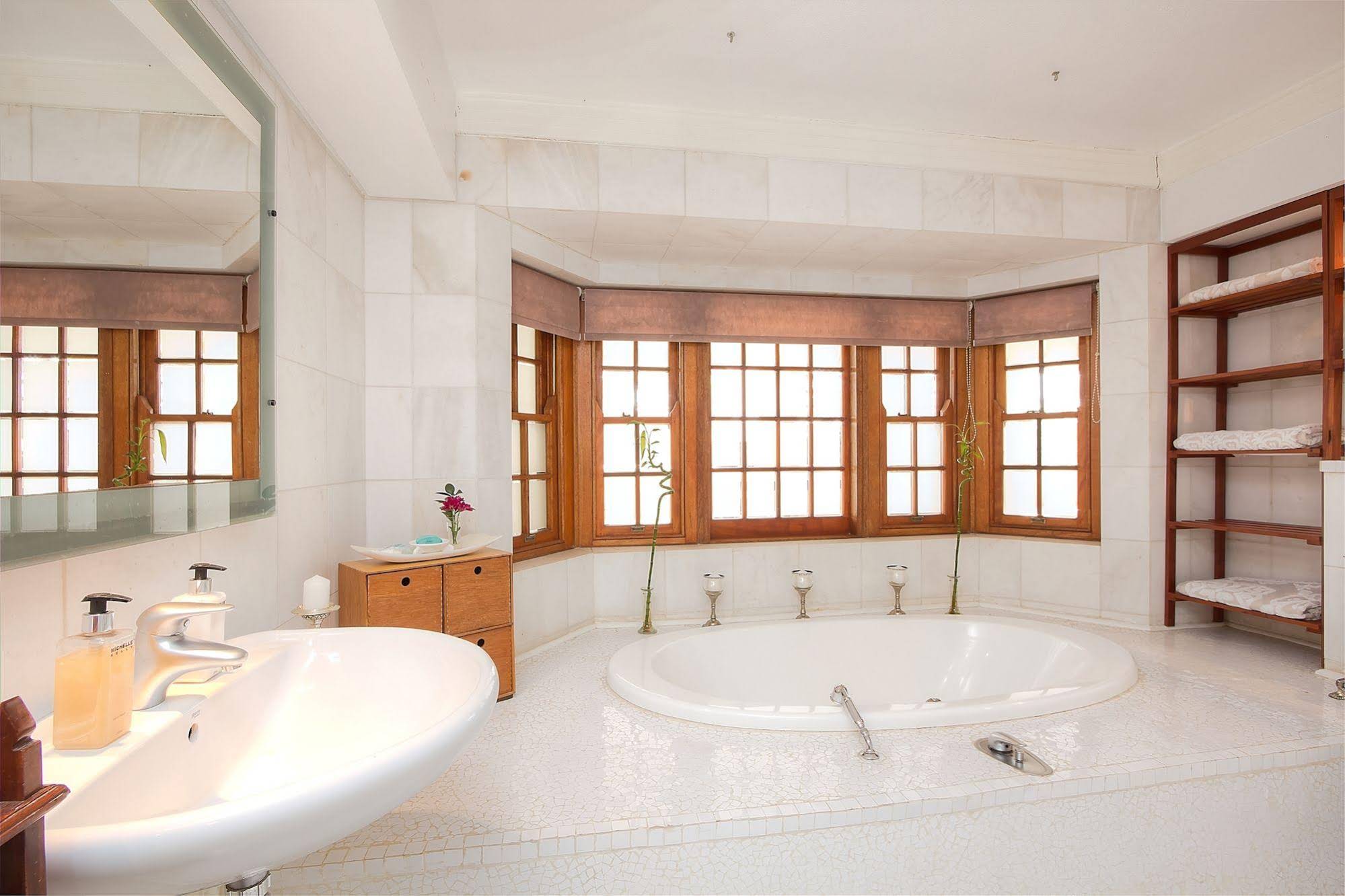 House Higgo Boutique House