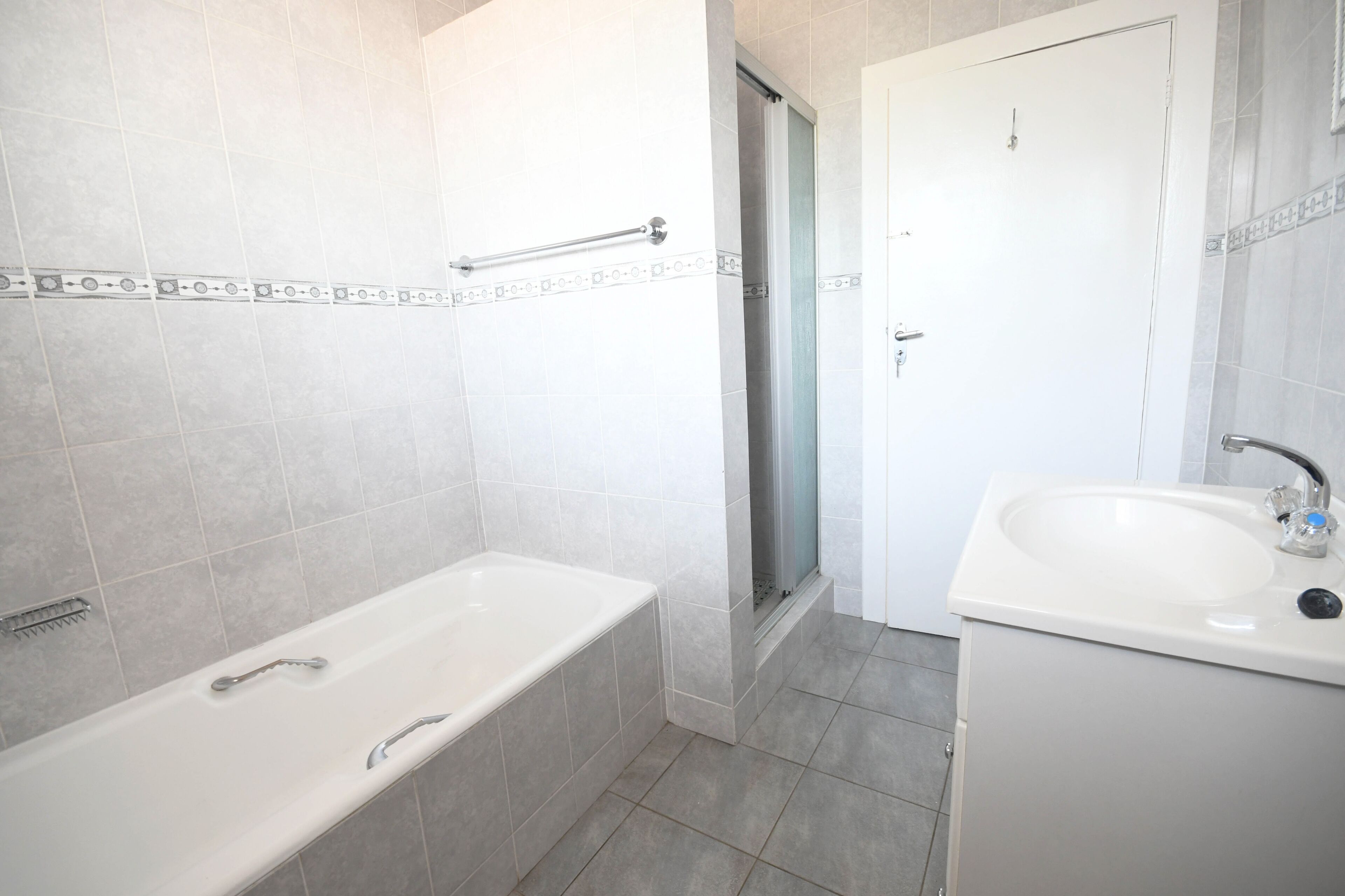 Linden Gap Guesthouse