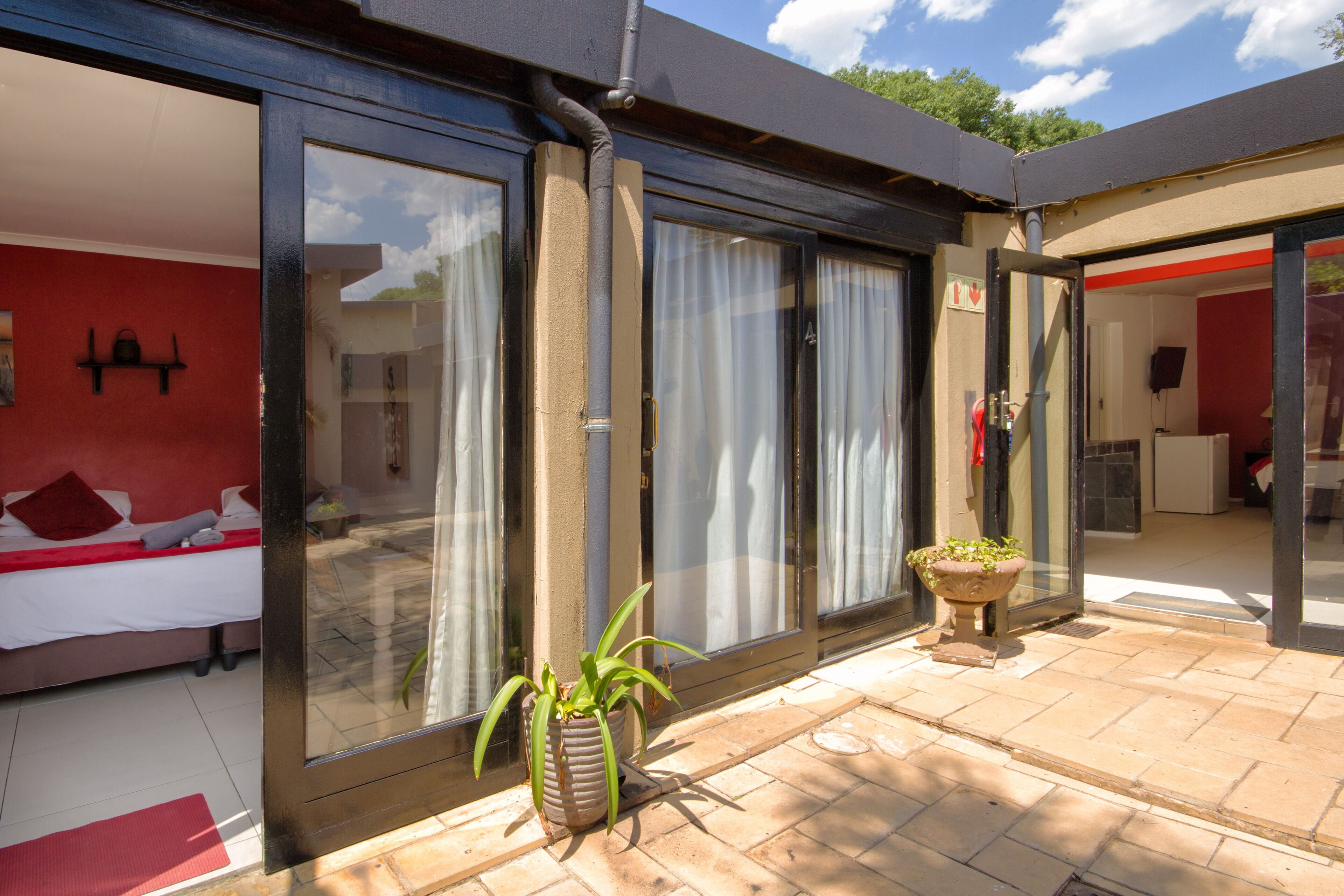 Linden Guest House