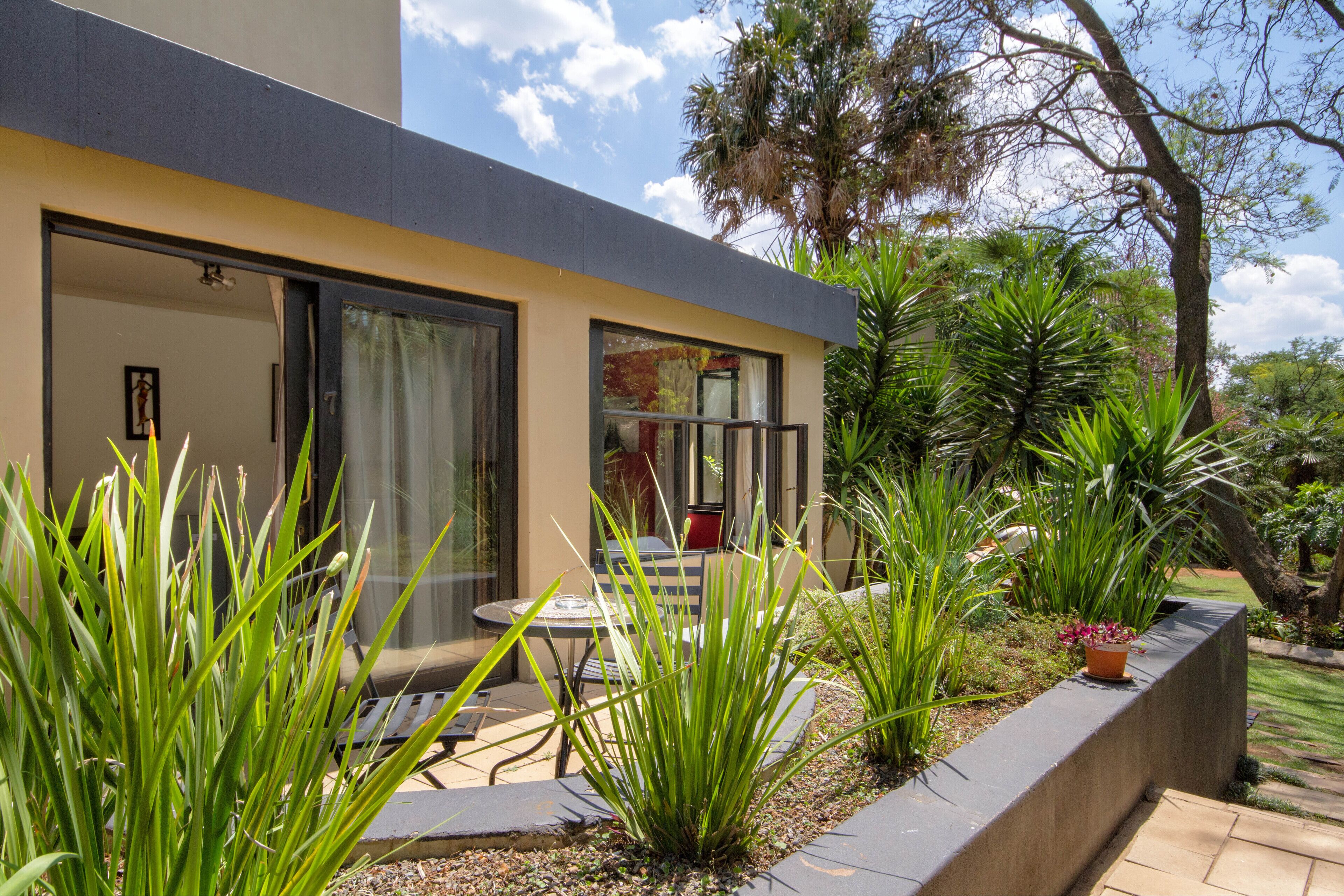 Linden Guest House