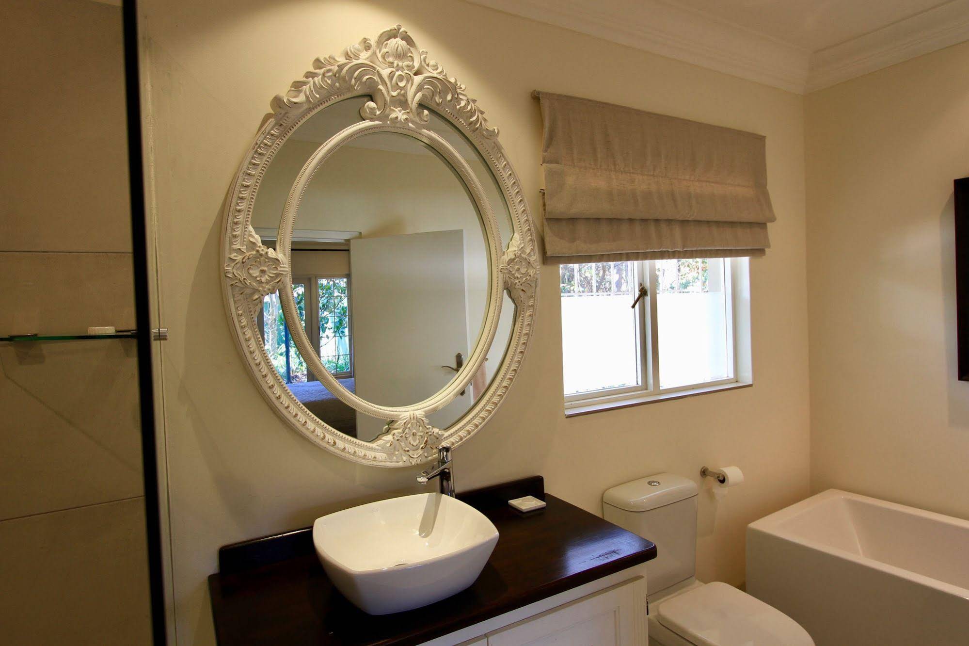 Melrose Place Boutique Hotel