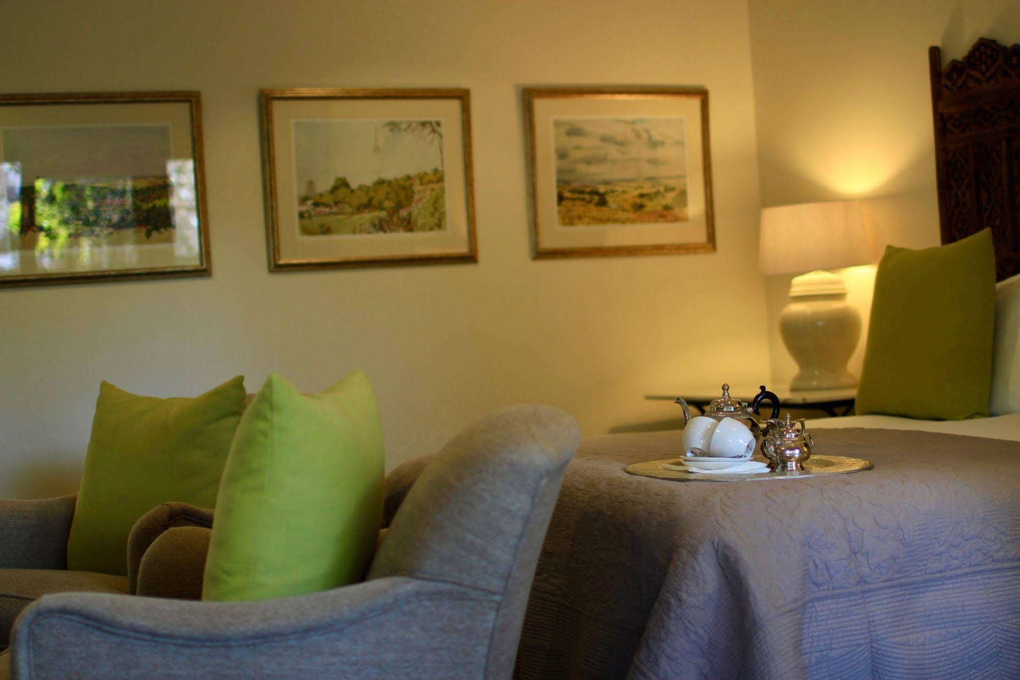 Melrose Place Boutique Hotel