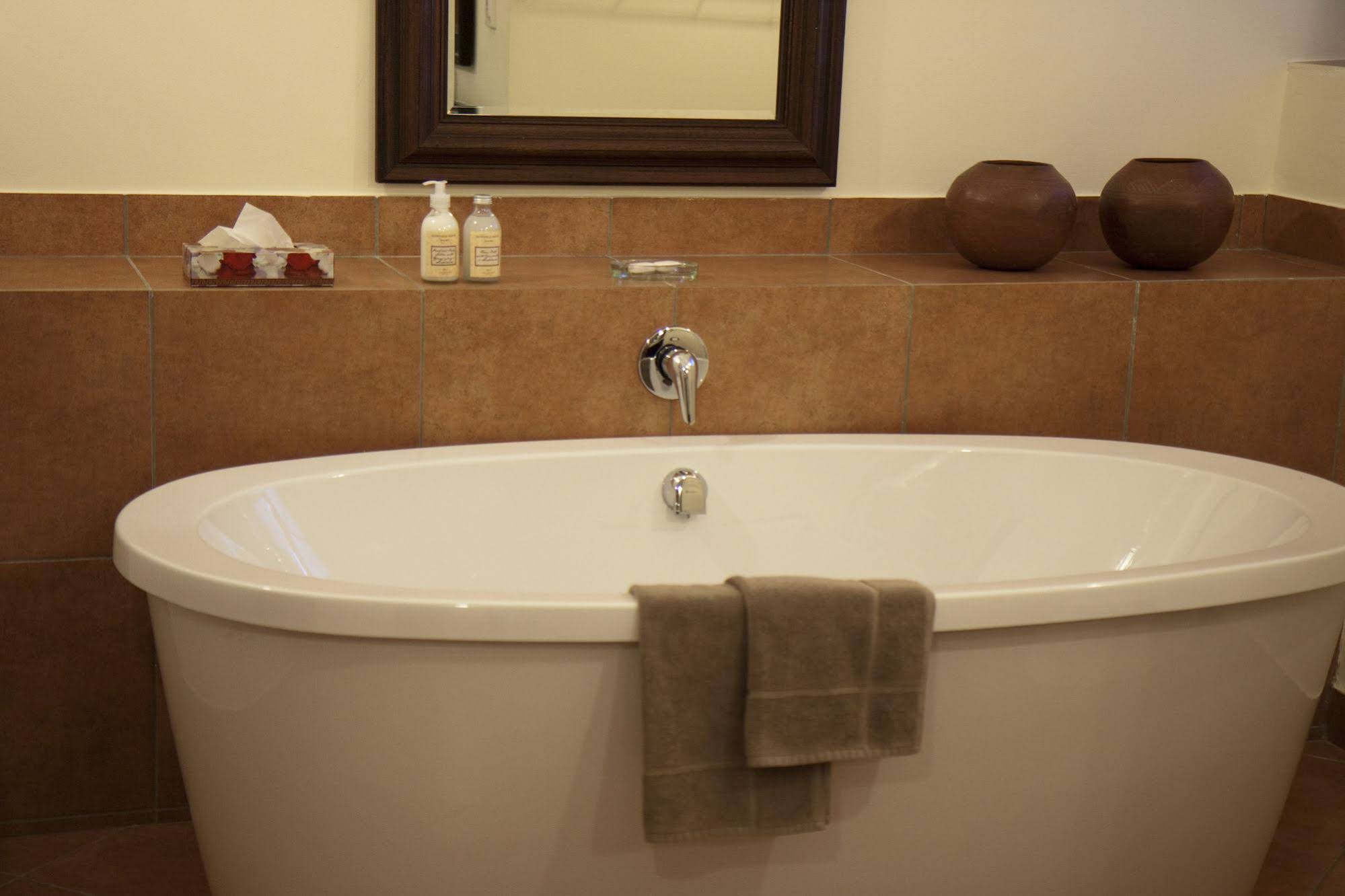 Melrose Place Boutique Hotel