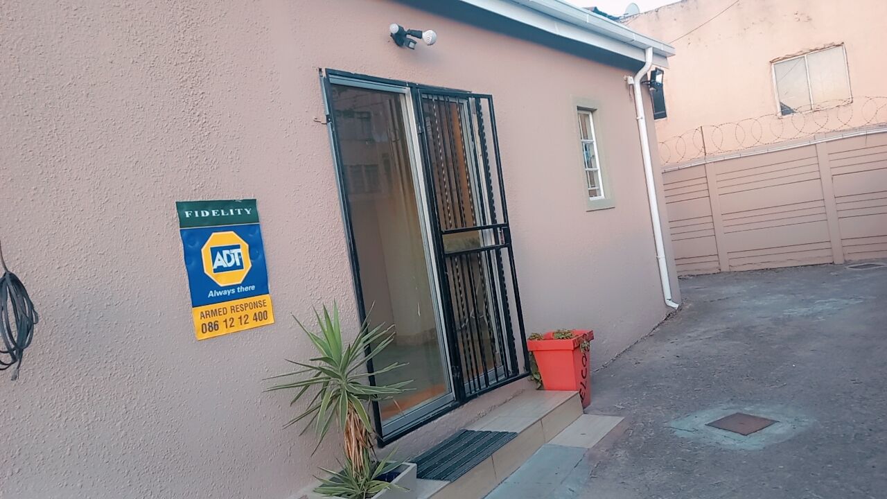 Milly Guest House Jhb