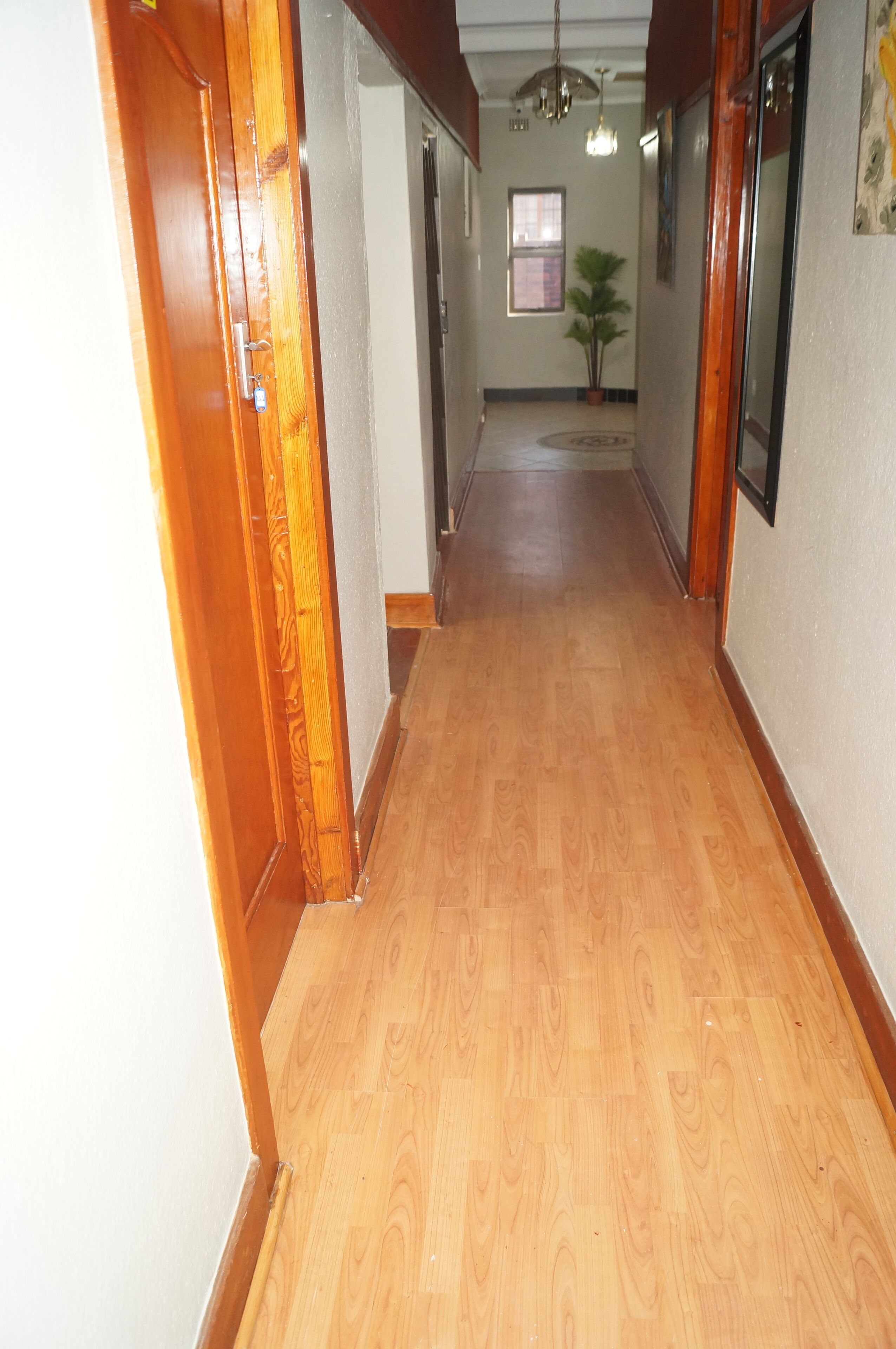 Miraton Eastgate Suites