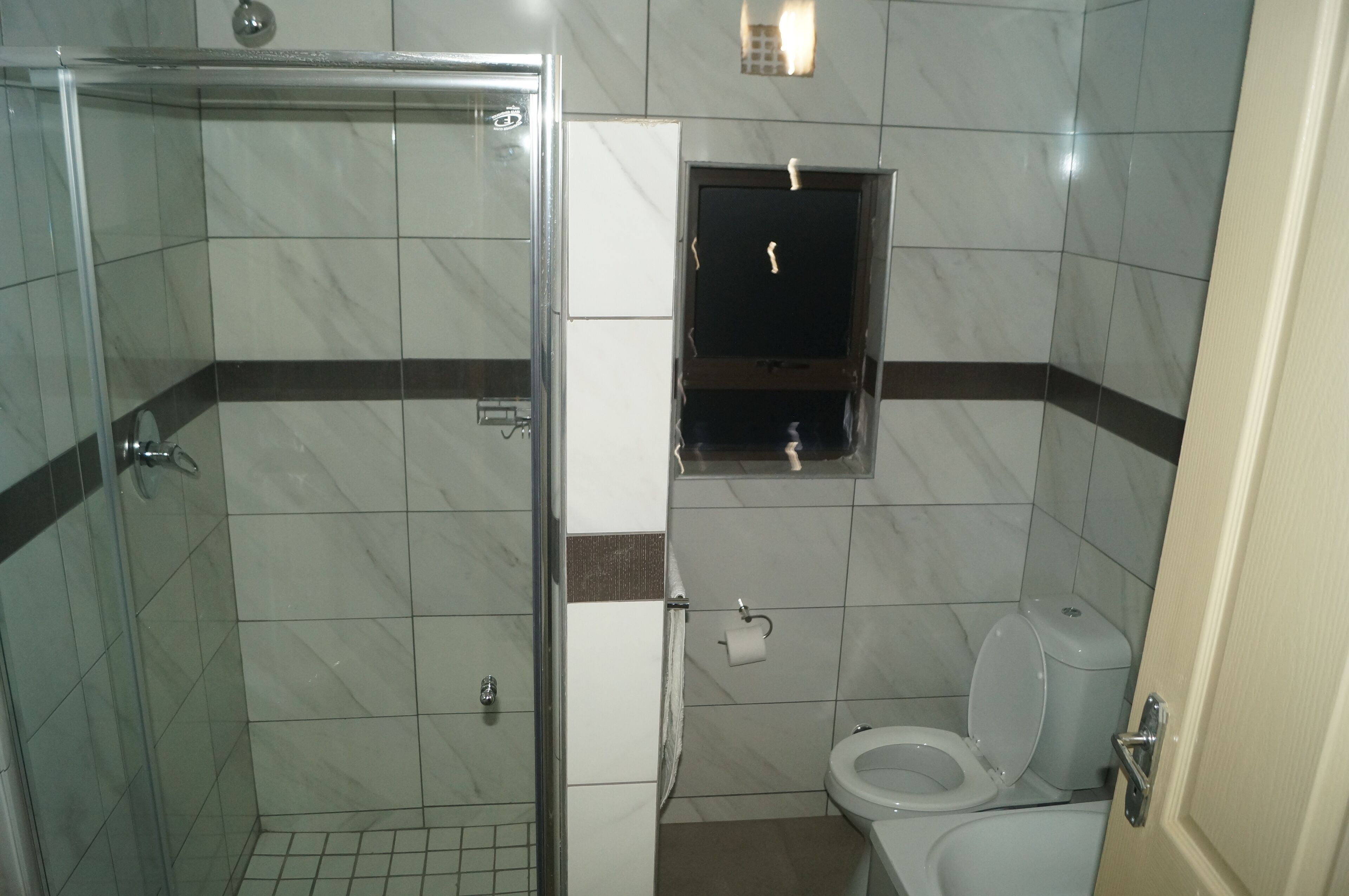 Miraton Eastgate Suites
