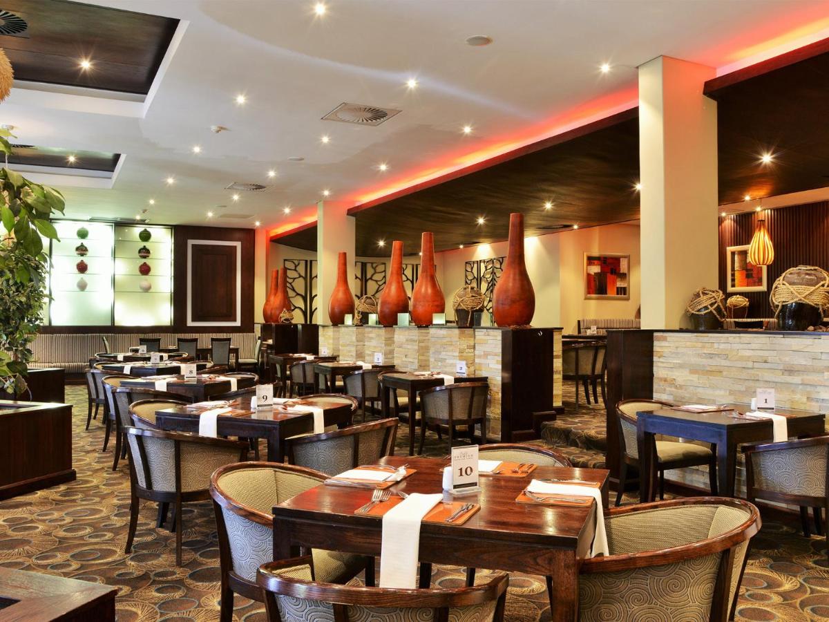 Premier Hotel O.R. Tambo