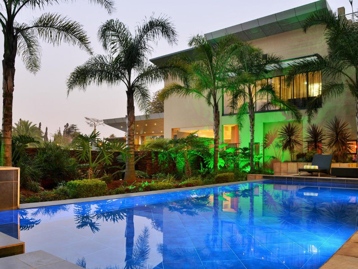 Premier Hotel O.R. Tambo