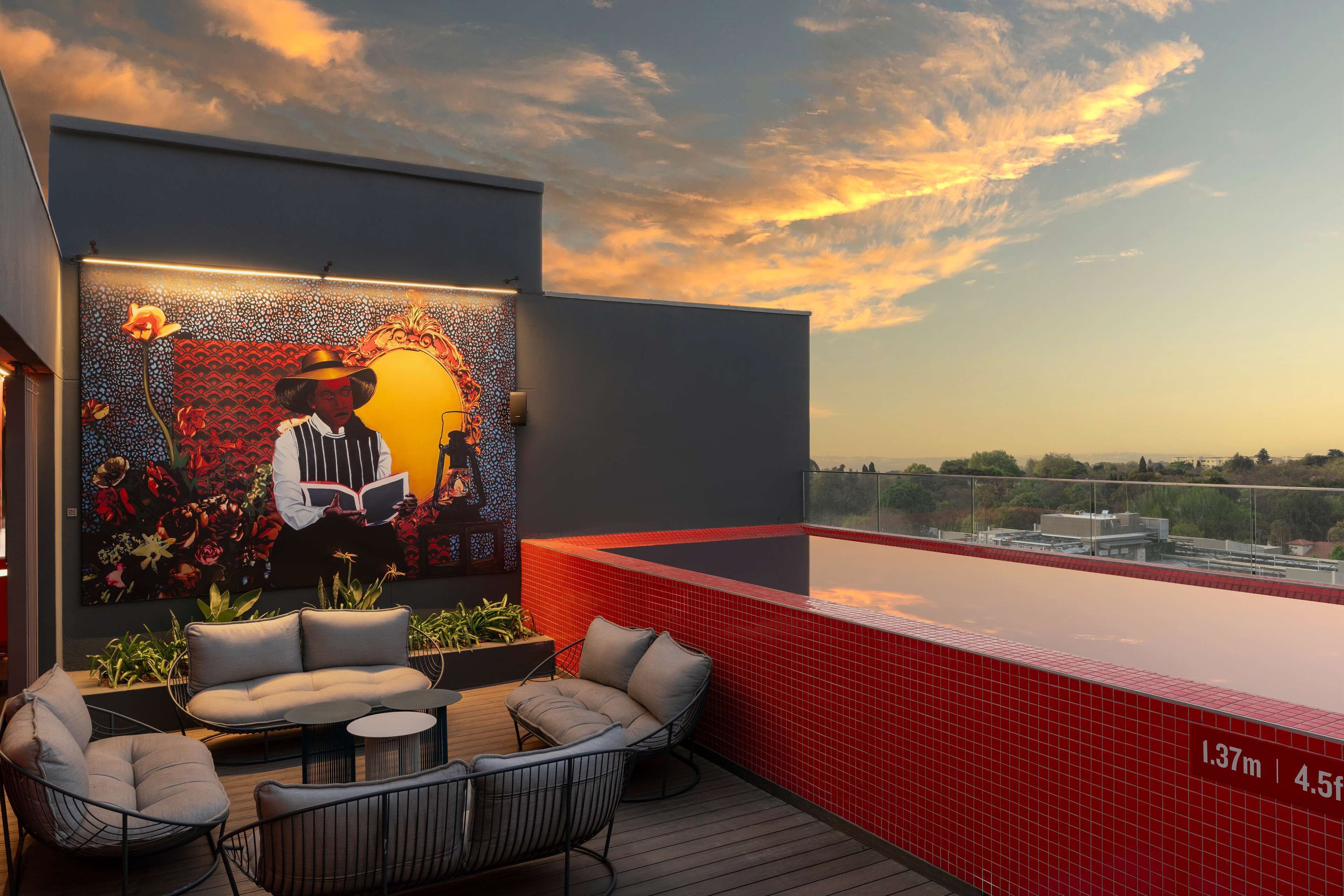 Radisson RED Johannesburg Rosebank
