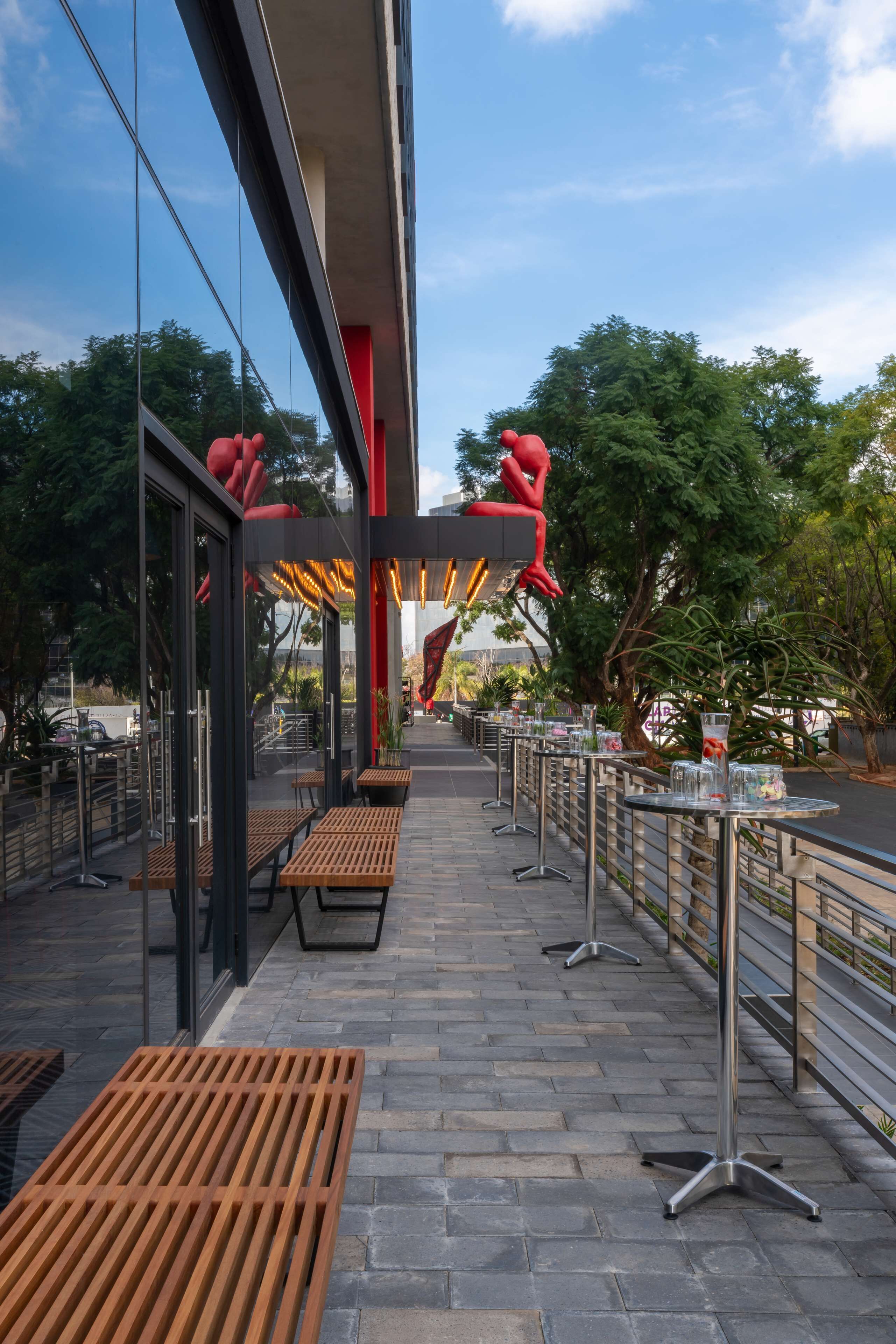 Radisson RED Johannesburg Rosebank