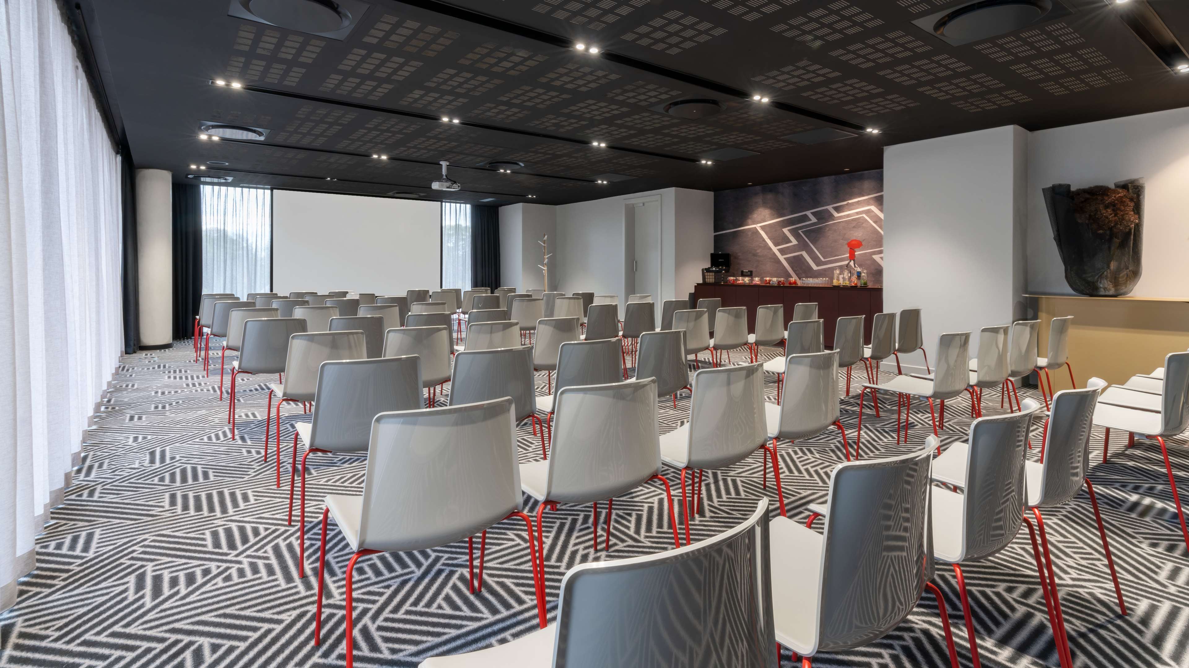 Radisson RED Johannesburg Rosebank