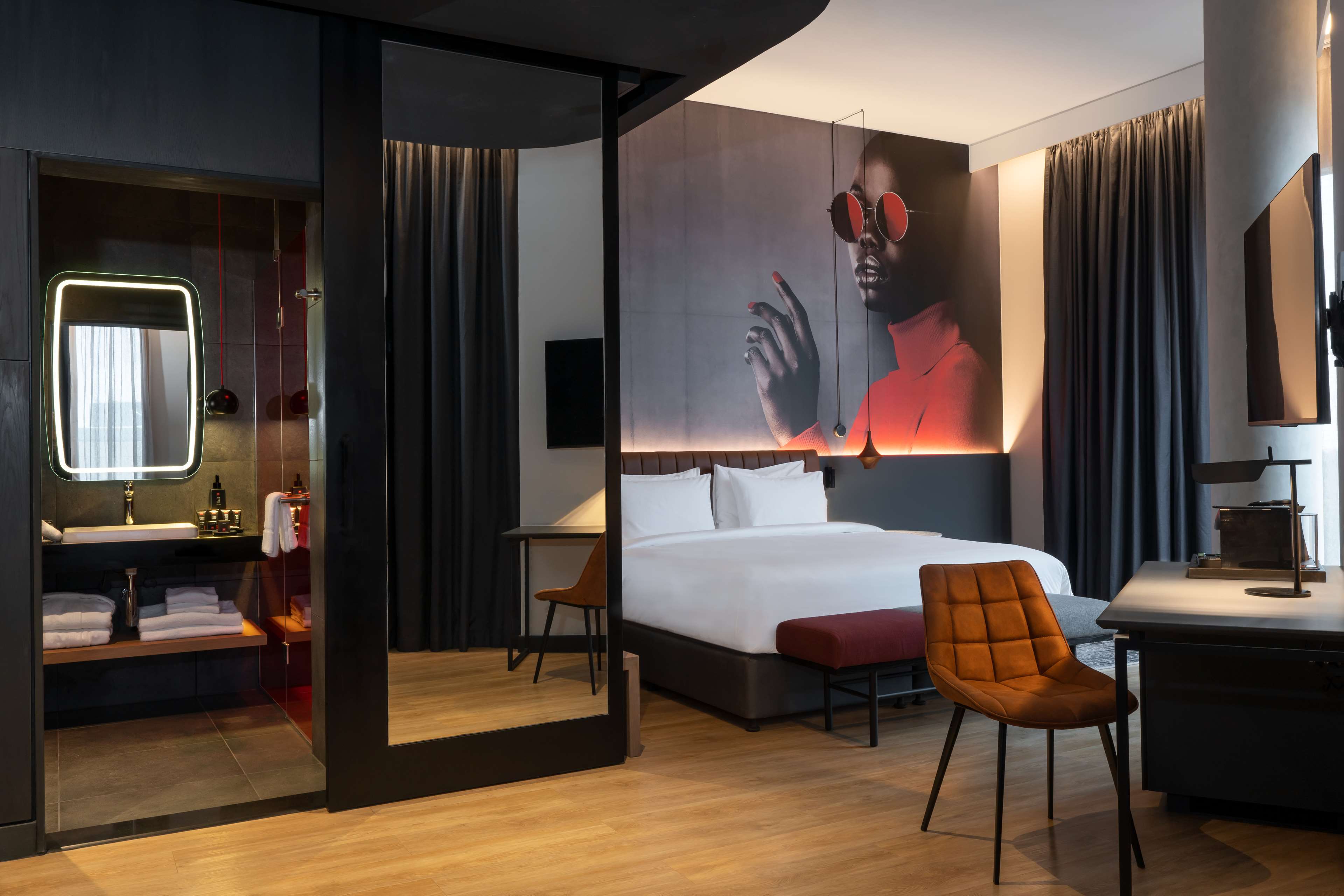 Radisson RED Johannesburg Rosebank