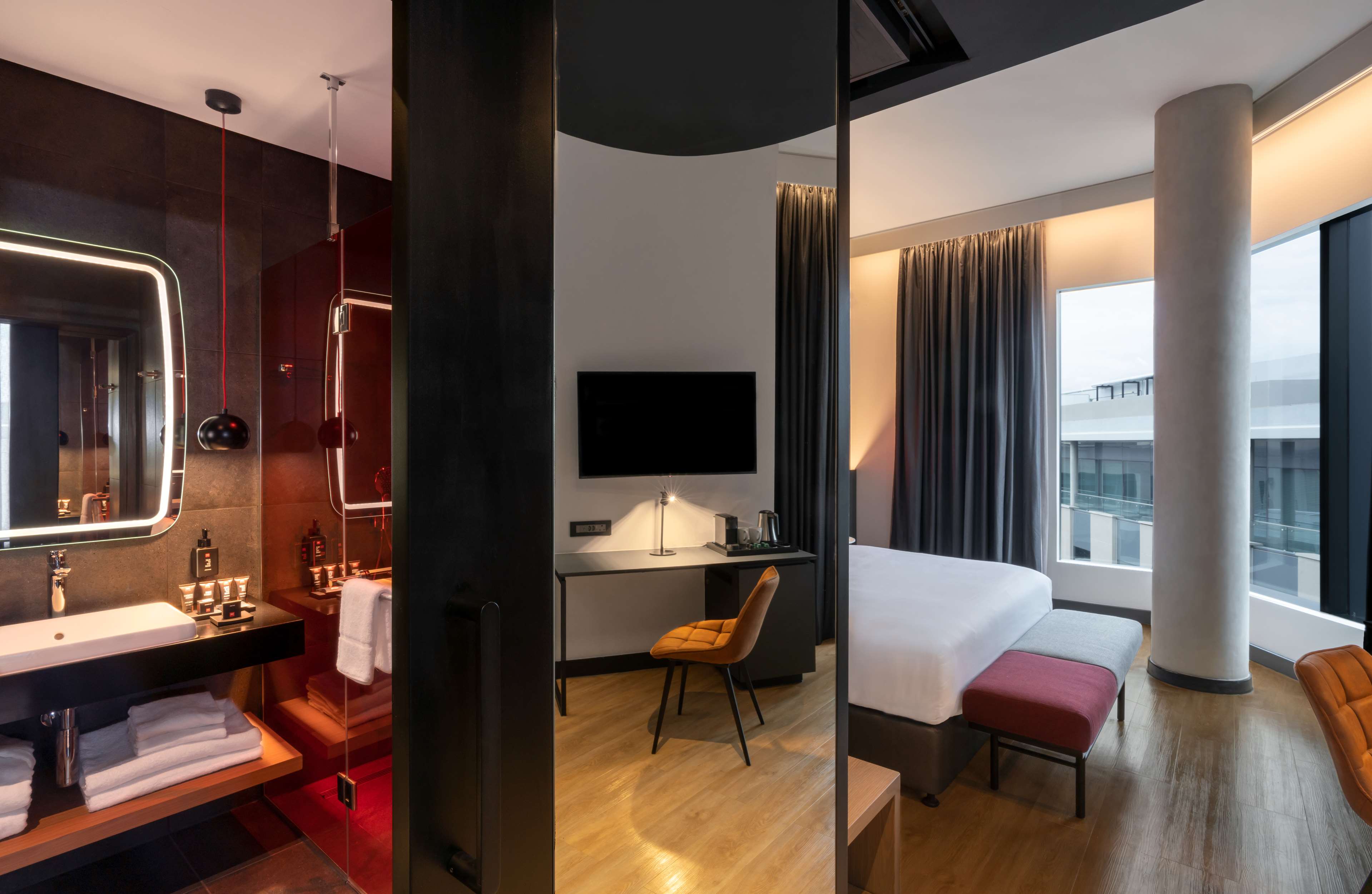 Radisson RED Johannesburg Rosebank