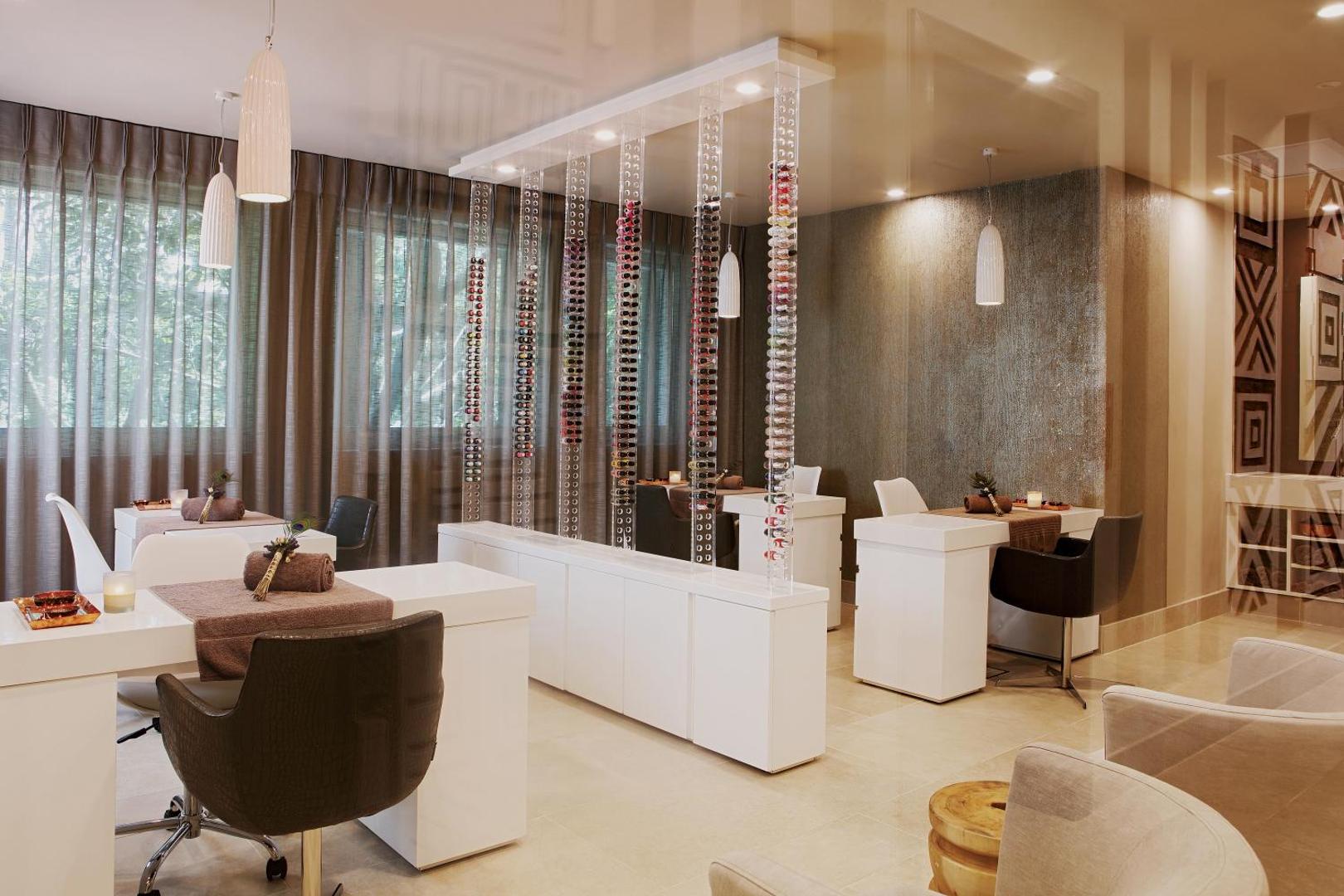 Saxon Hotel, Villas & Spa