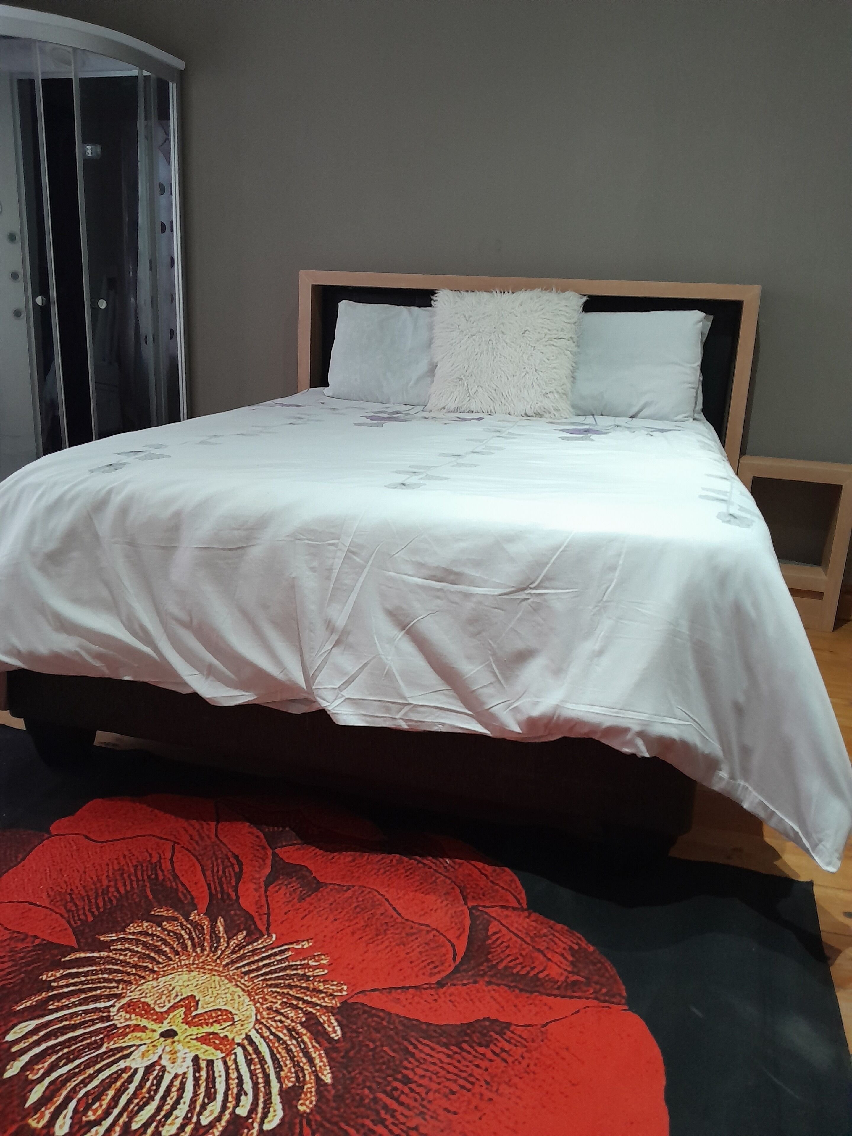 Slumberlake Guest House