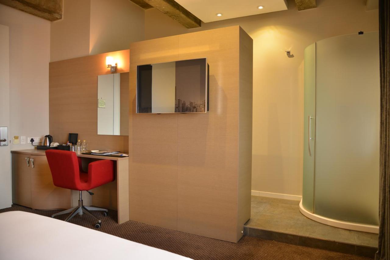 The Reef Hotel