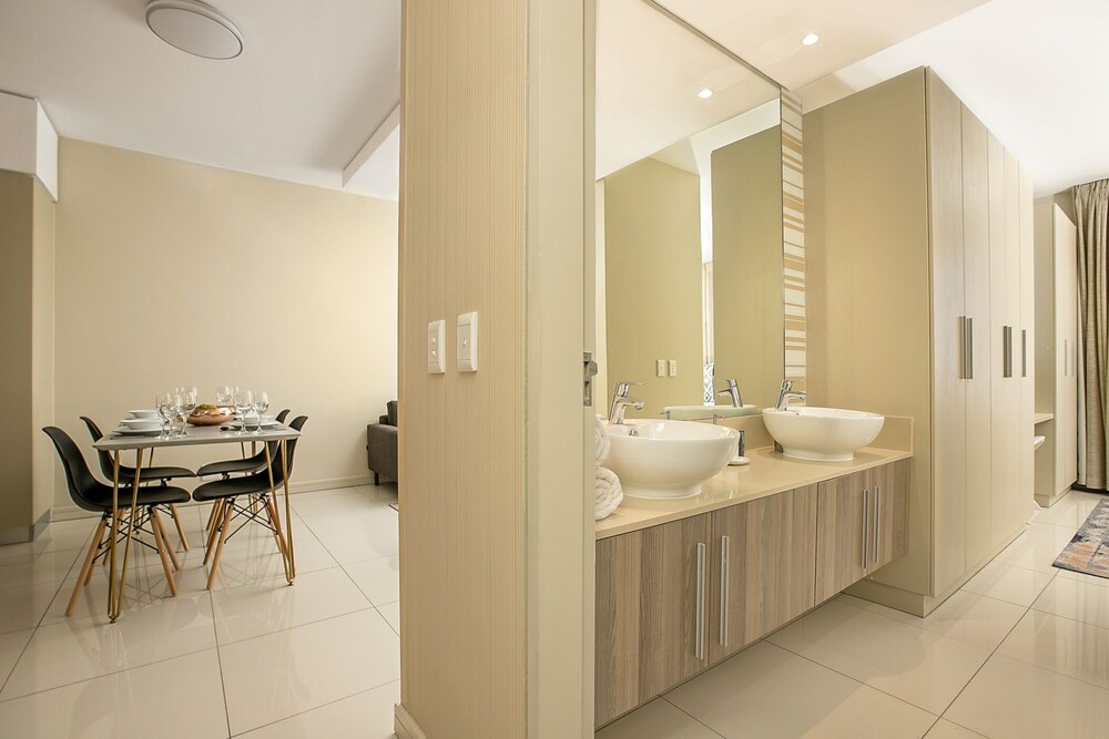 The Tyrwhitt Rosebank