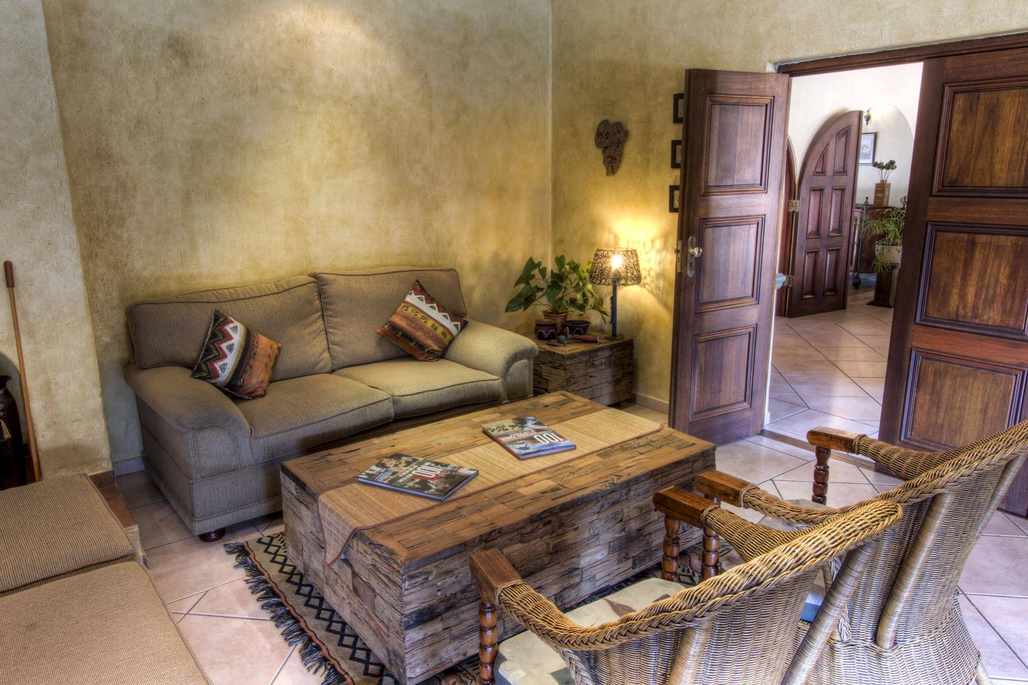 Tladi Lodge