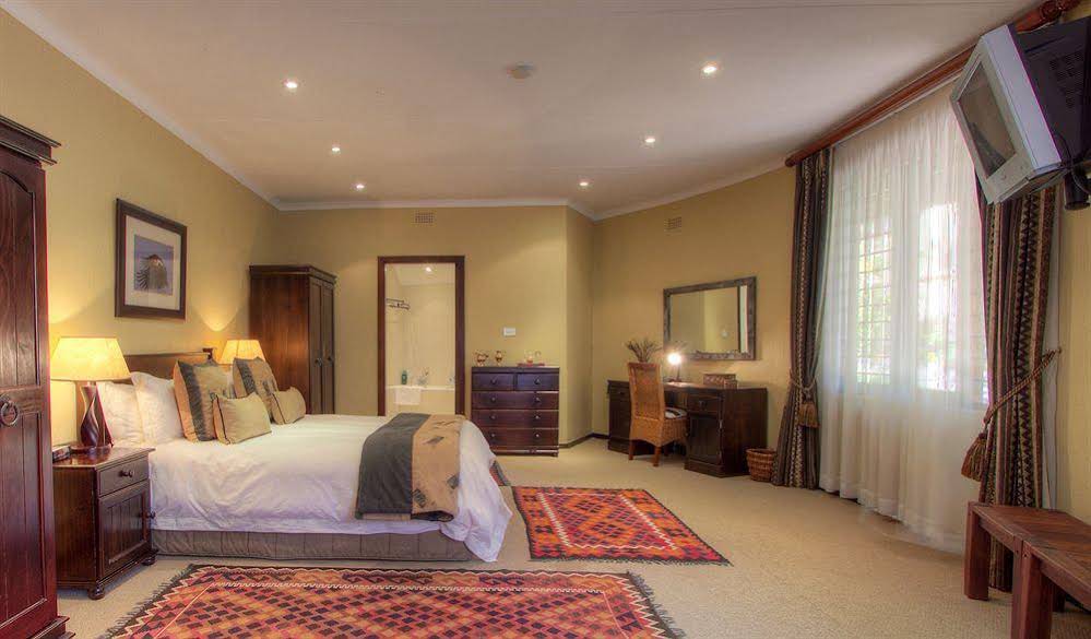 Tladi Lodge