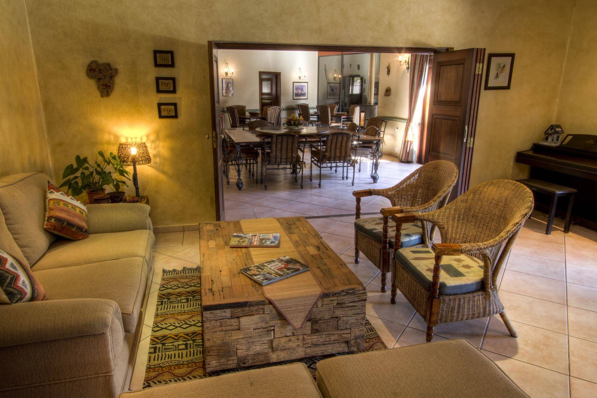 Tladi Lodge