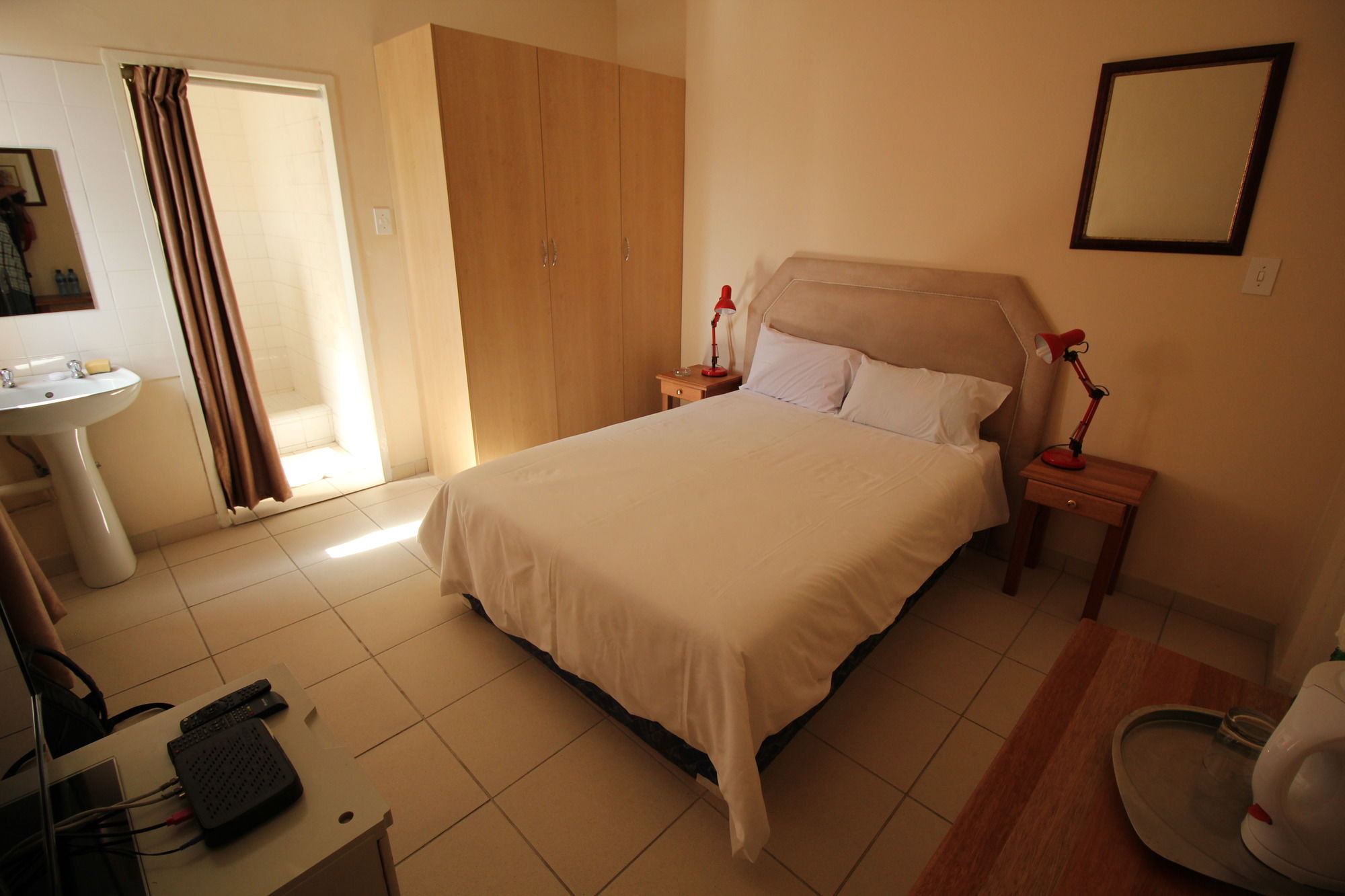 Troyeville Hotel
