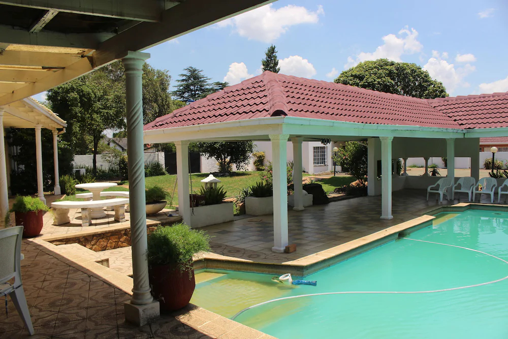 11 Eland Guest House