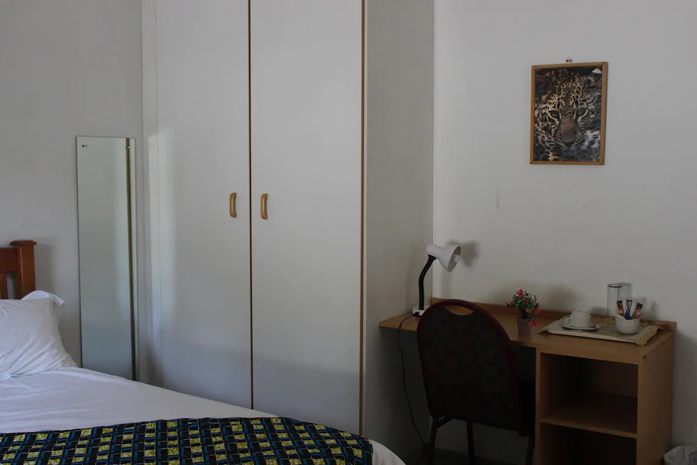 11 Eland Guest House