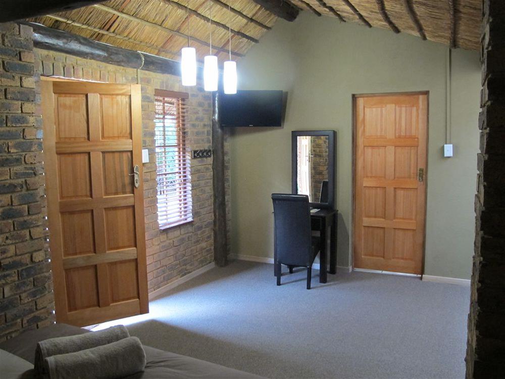 Aero Guest Lodge