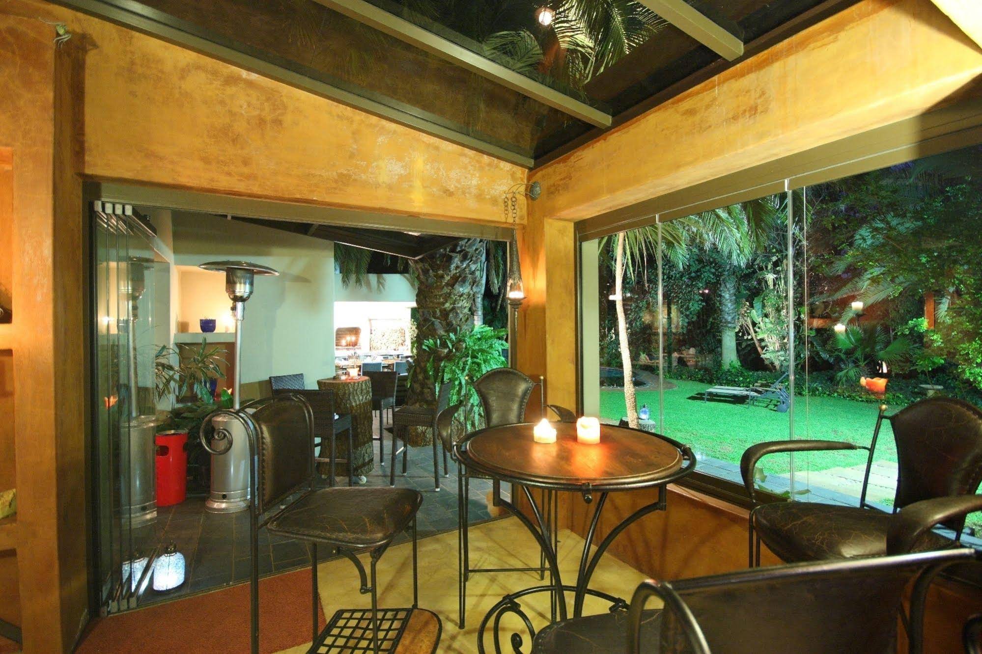 African Rock Hotel & SPA
