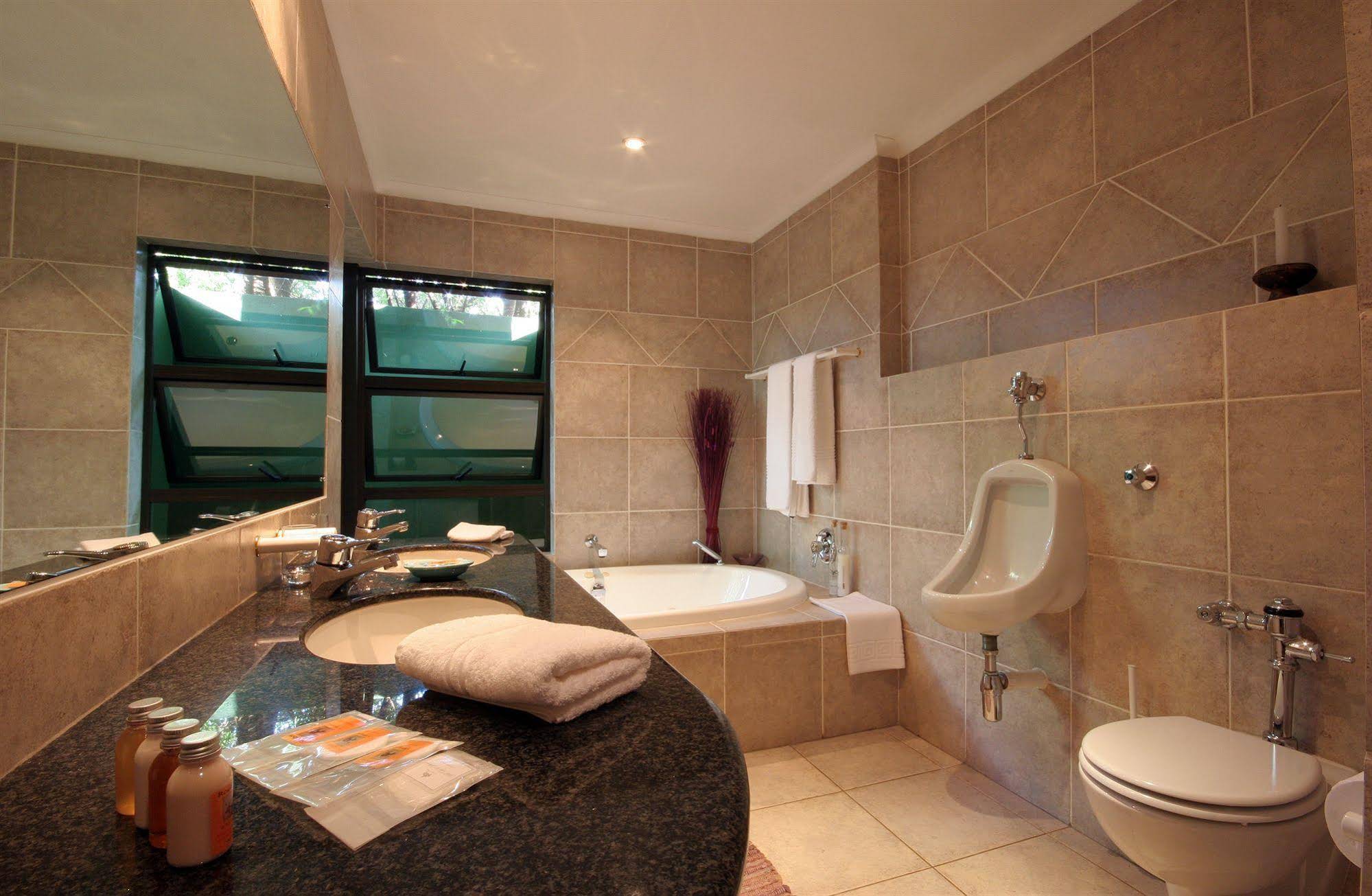 African Rock Hotel & SPA