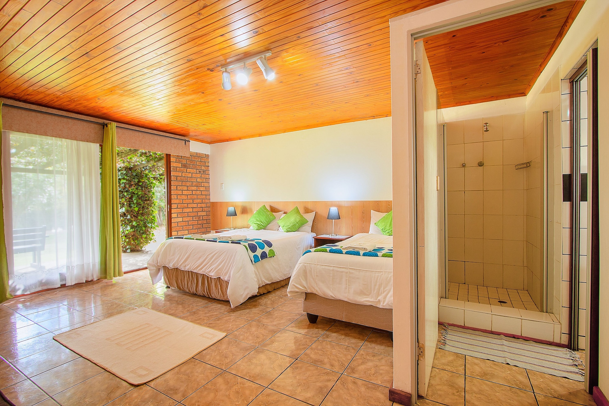 Airport Game Lodge
