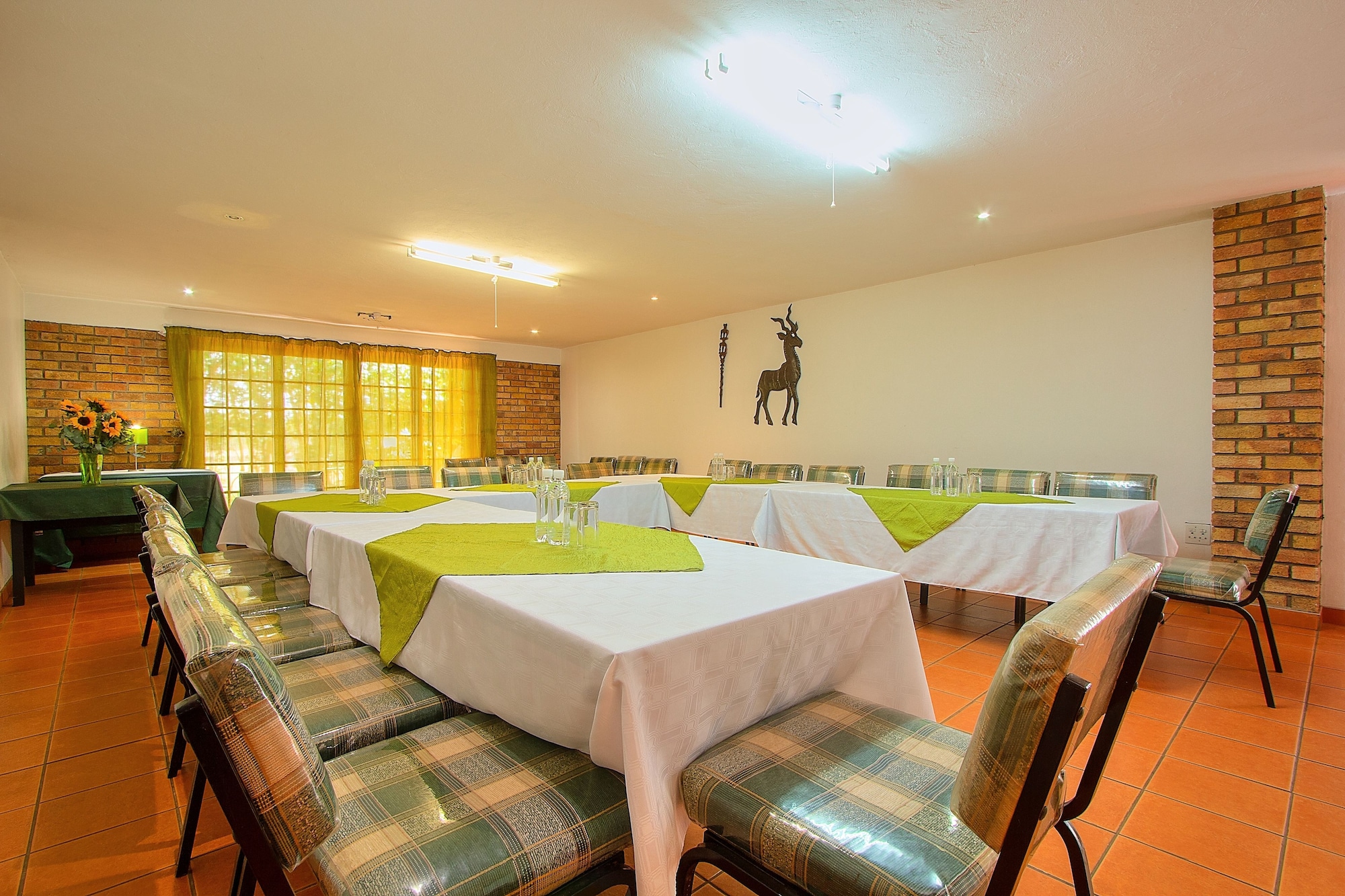 Airport Game Lodge