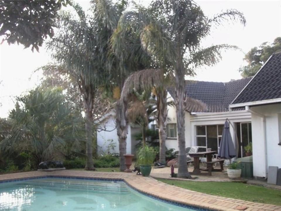 Airport Modjadji Guesthouse