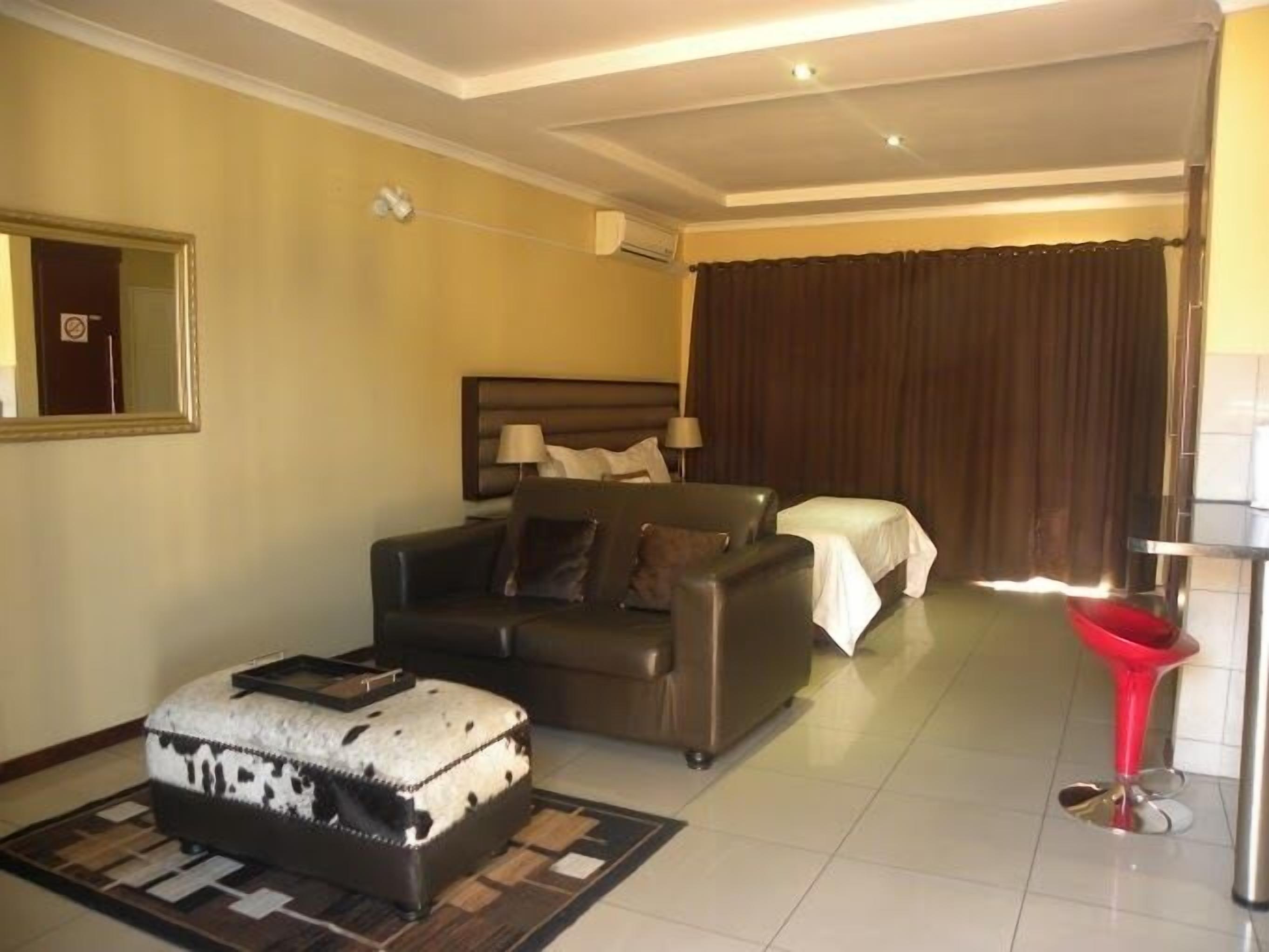 Croydon Hotel