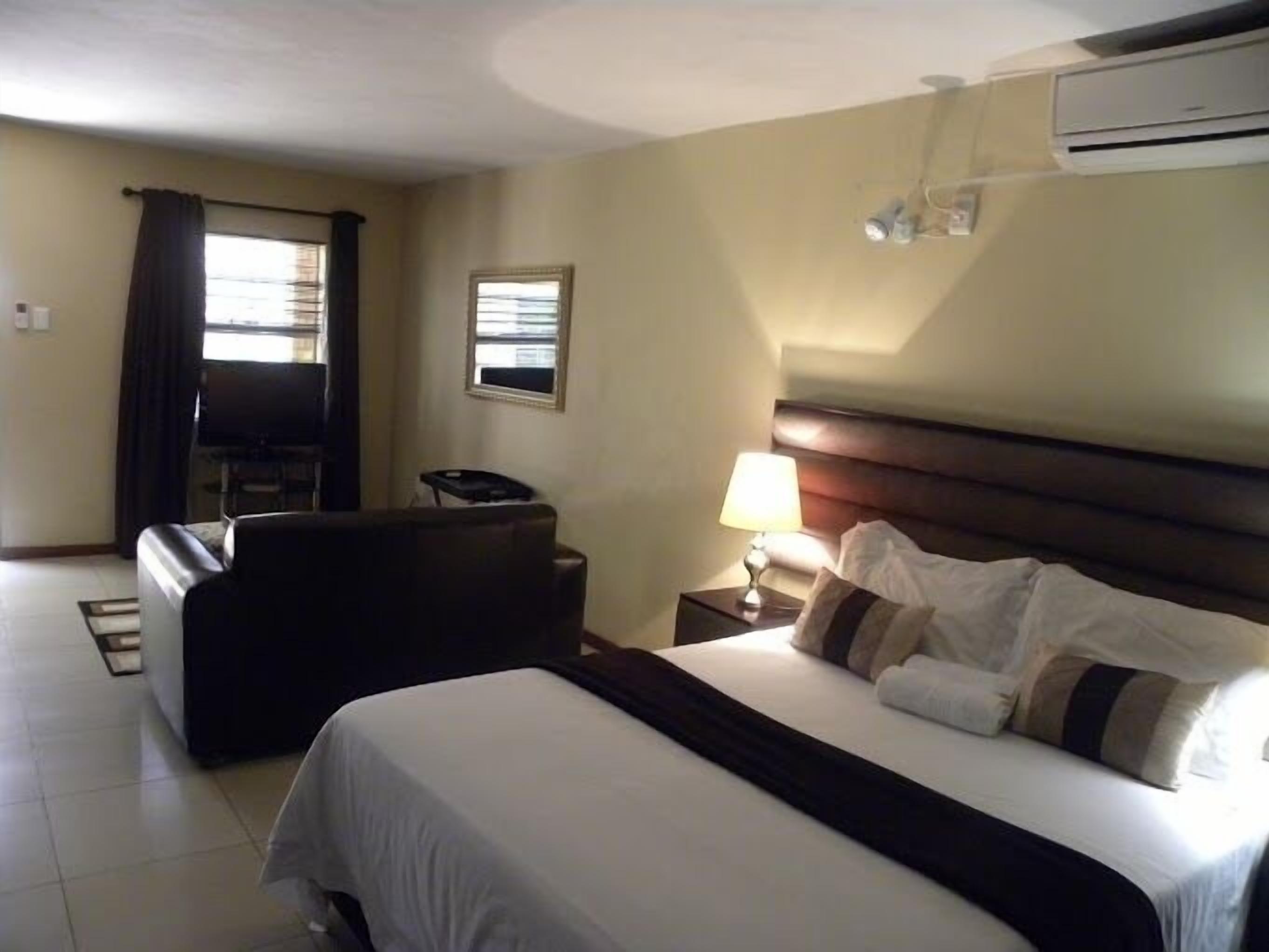 Croydon Hotel