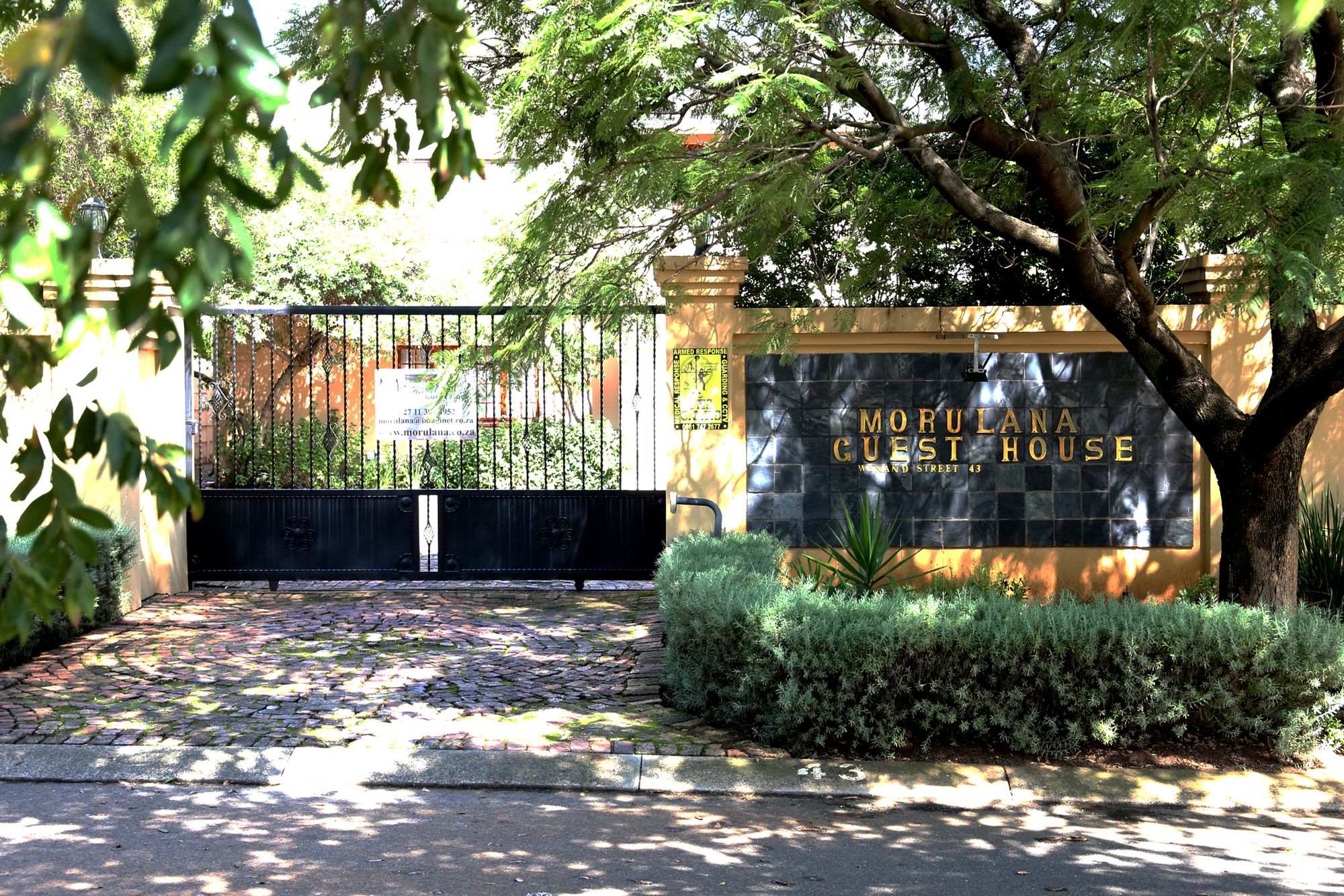 Morulana Guest House