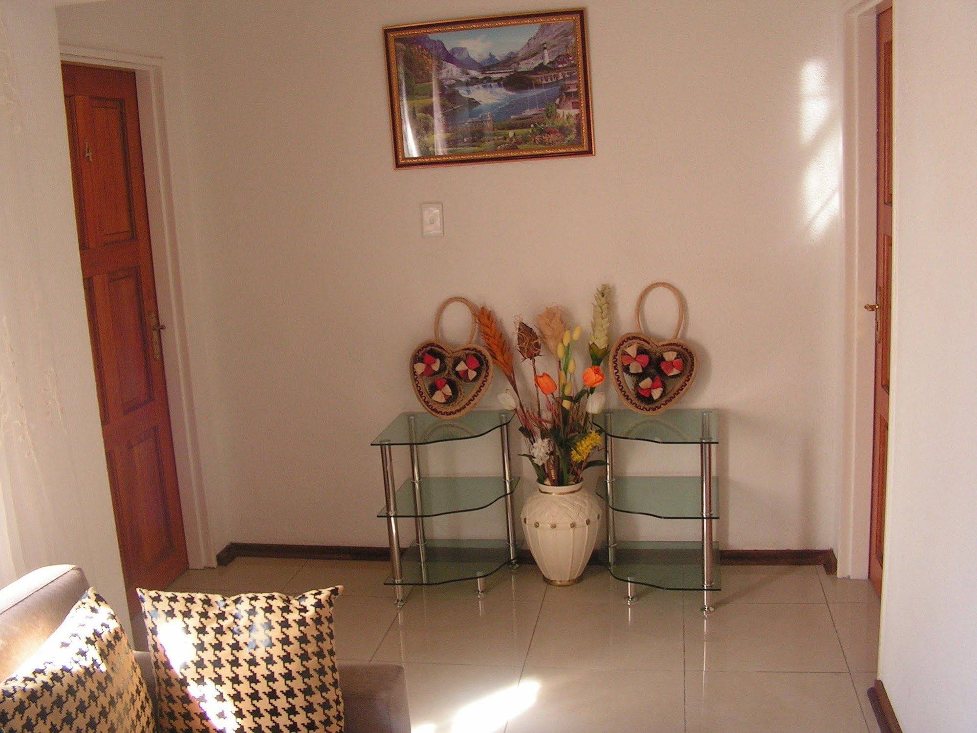 Moshitametsi Guesthouse