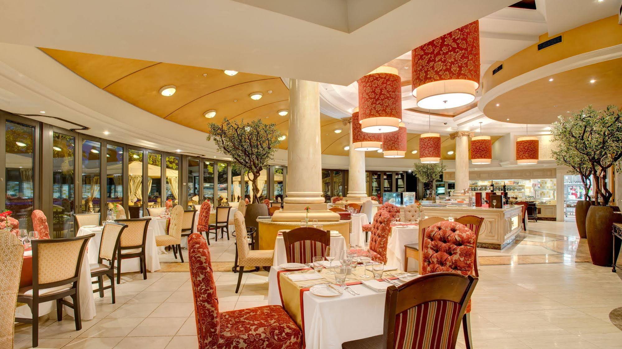 Peermont Doreale Grande at Emperors Palace