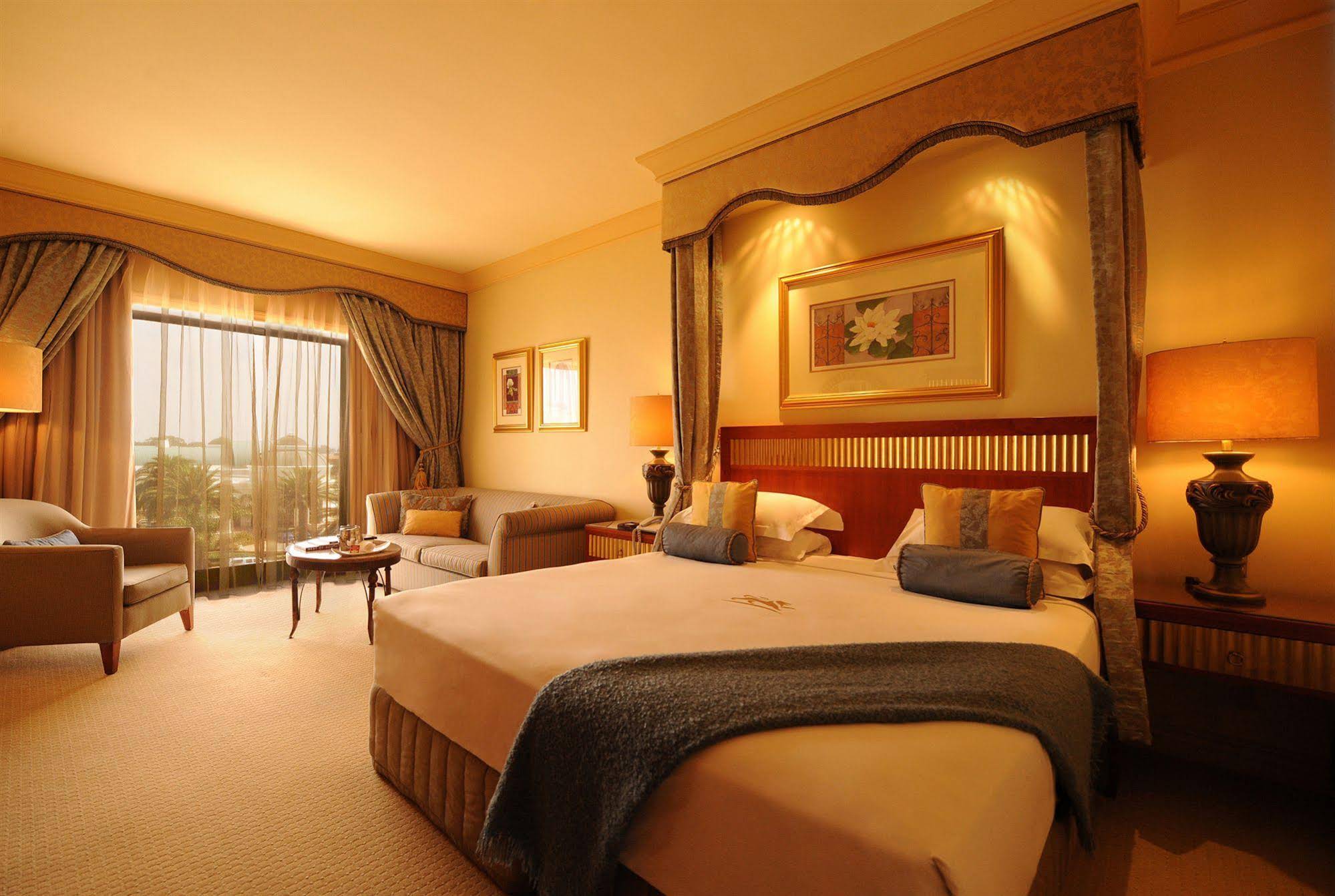 Peermont Doreale Grande at Emperors Palace