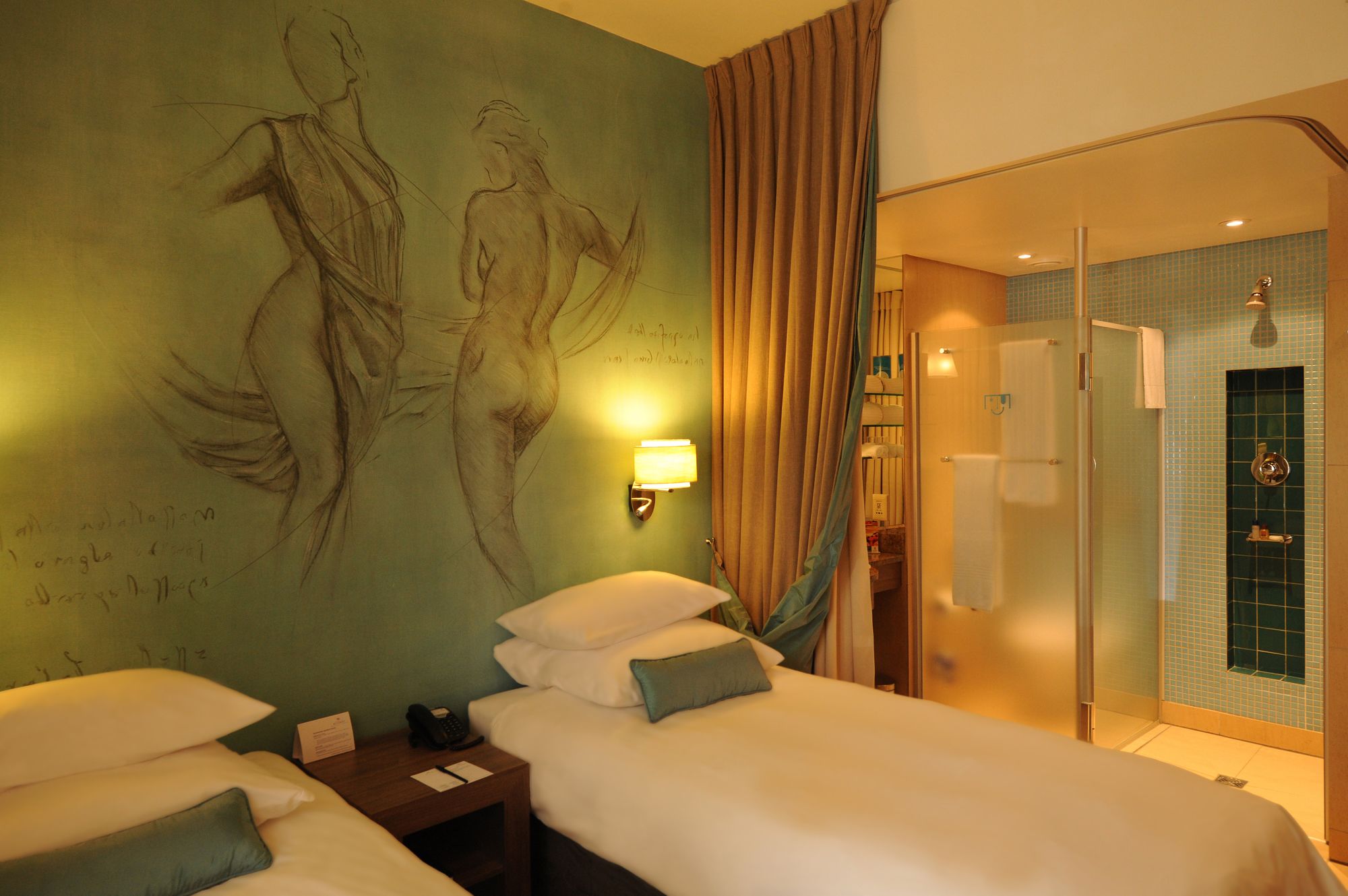 Peermont Metcourt at Emperors Palace