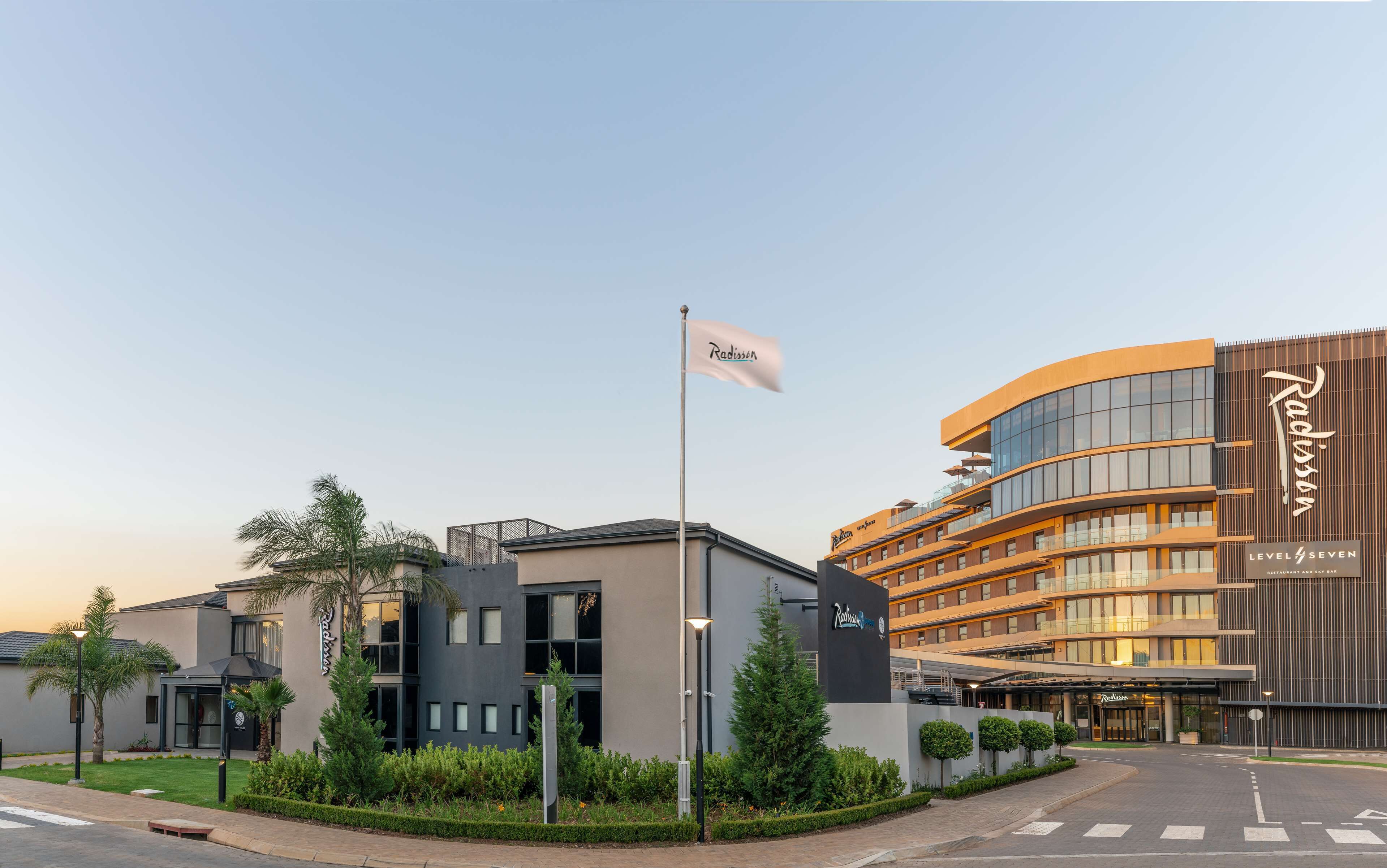 Radisson Hotel & Convention Centre Johannesburg, O.R. Tambo