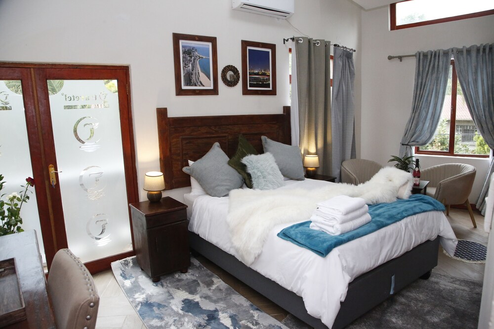 Travetel Or Tambo Airport Hotel