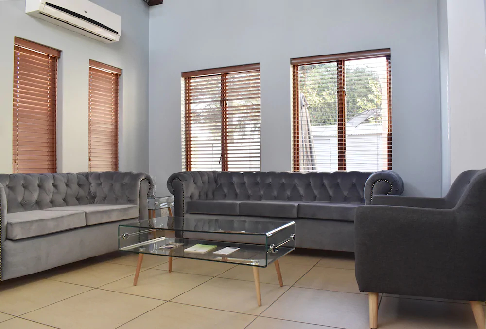 Zora Guesthouse And Spa