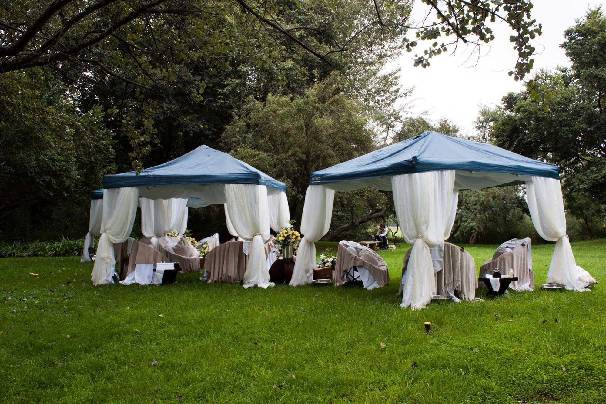 De Hoek Country Hotel