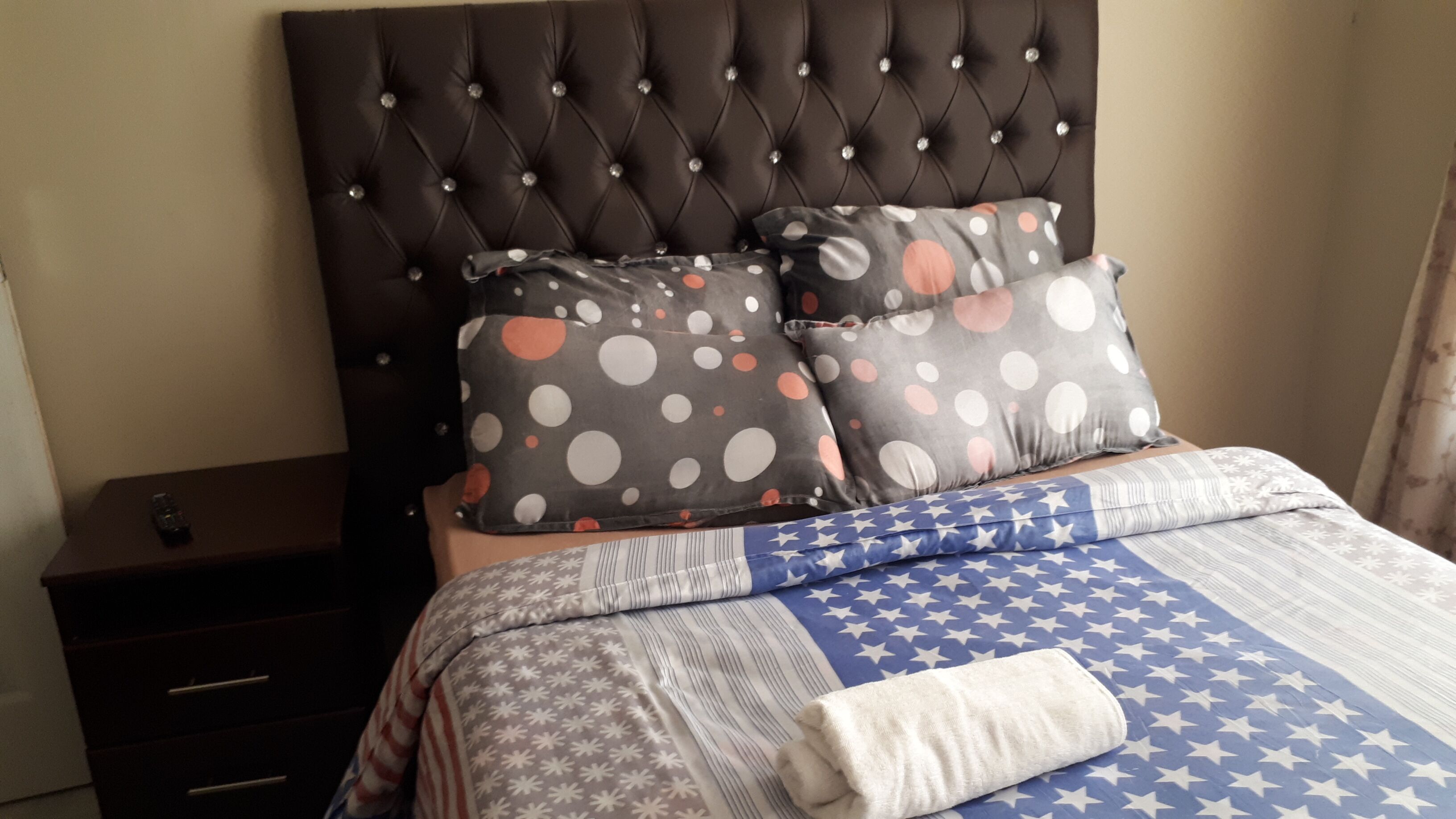C- Land Guest House Meyerton