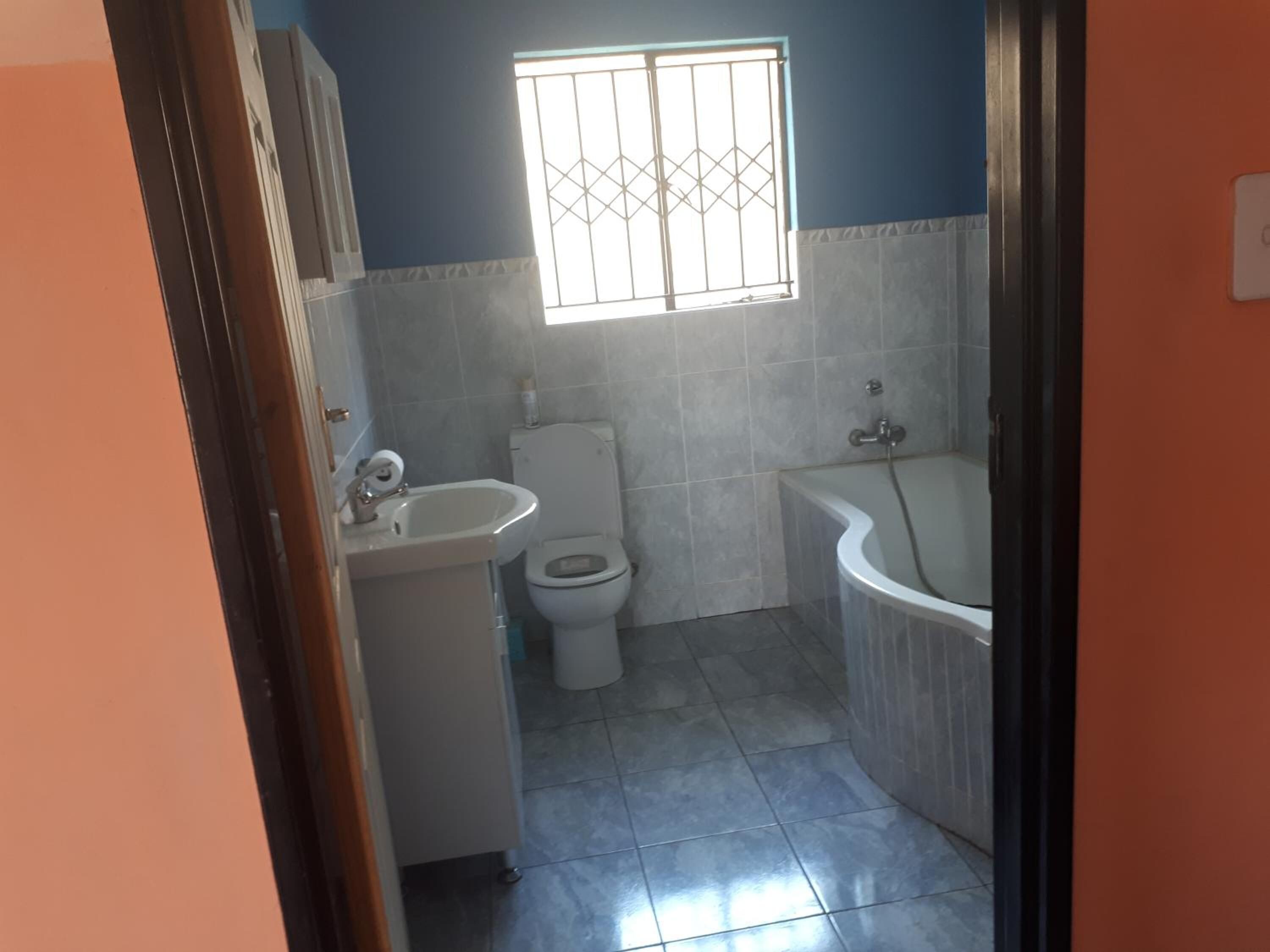 C- Land Guest House Meyerton