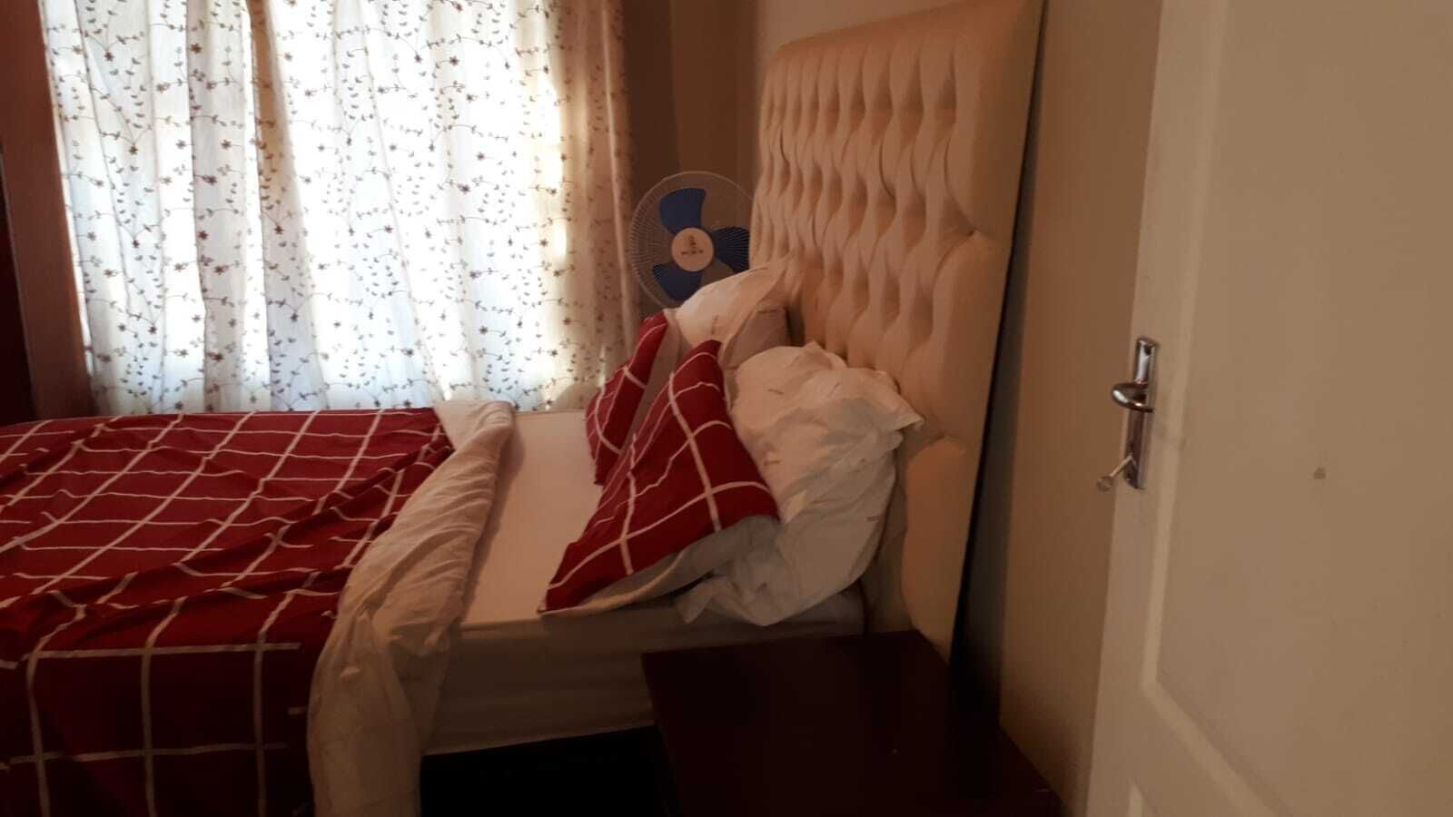 C- Land Guest House Meyerton