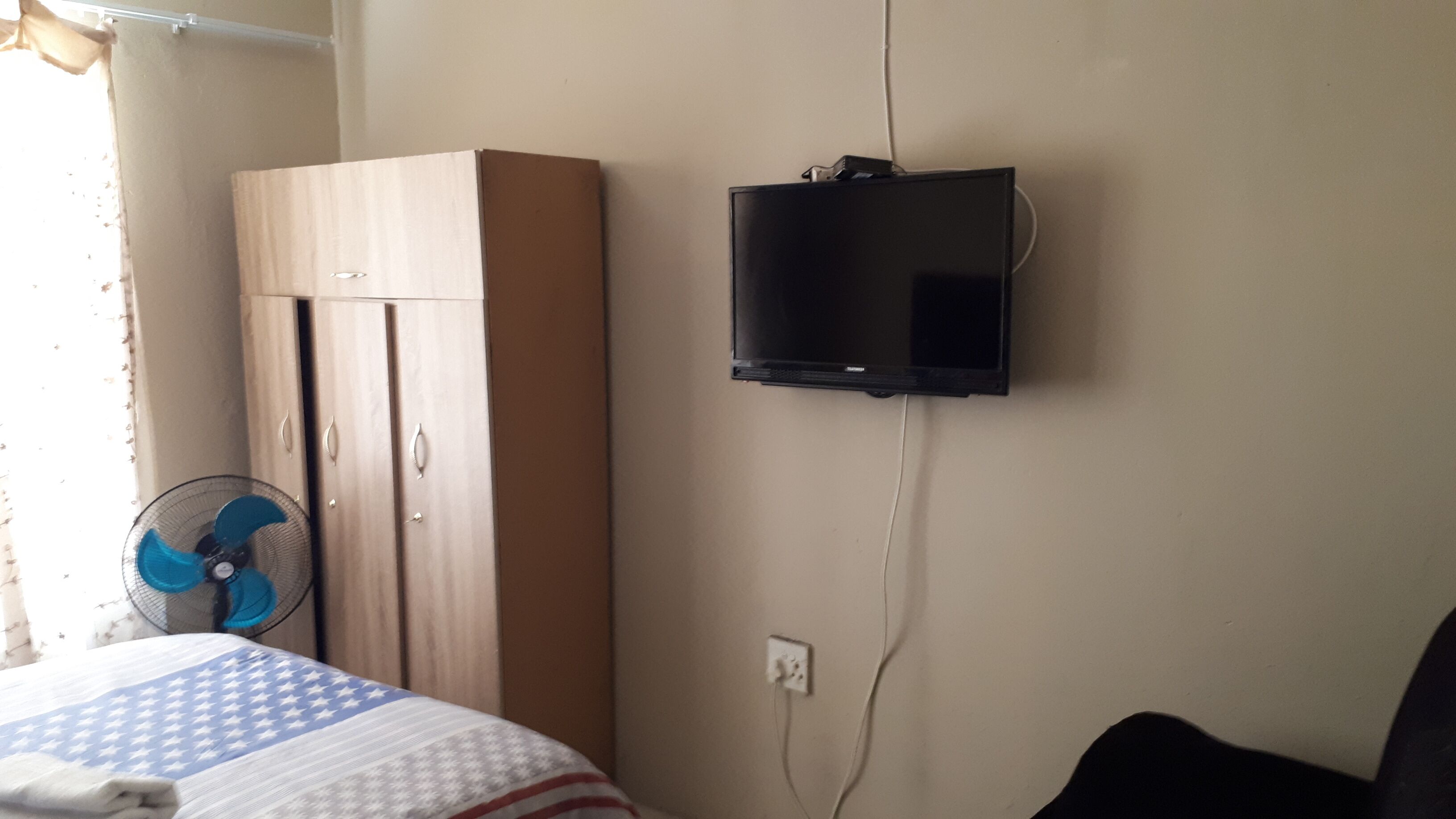 C- Land Guest House Meyerton