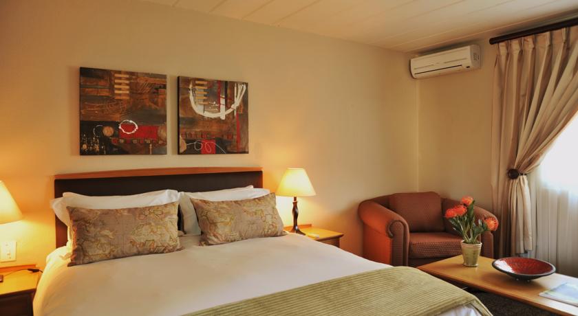 Samrand Hotel