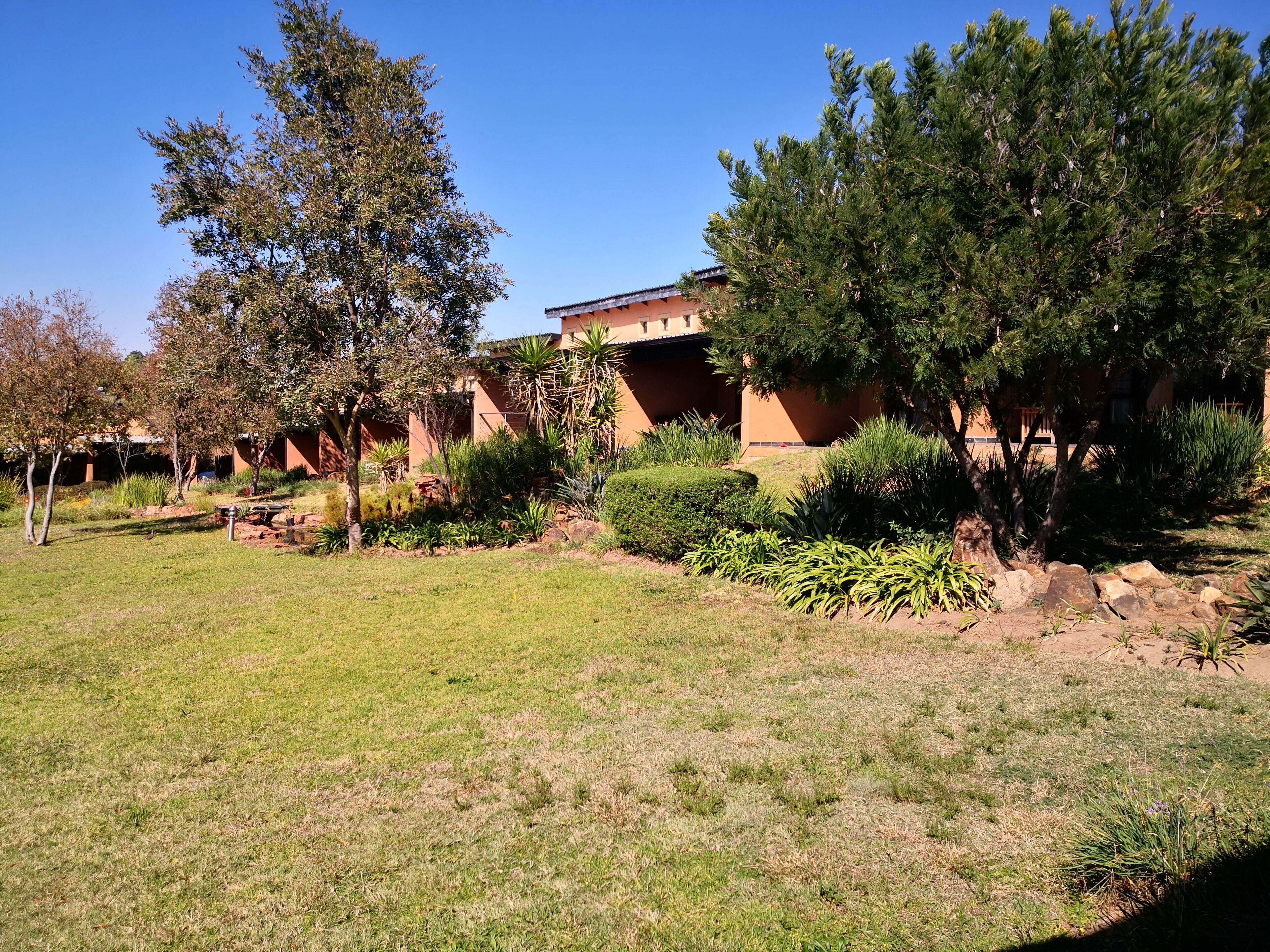 Riverstone Lodge